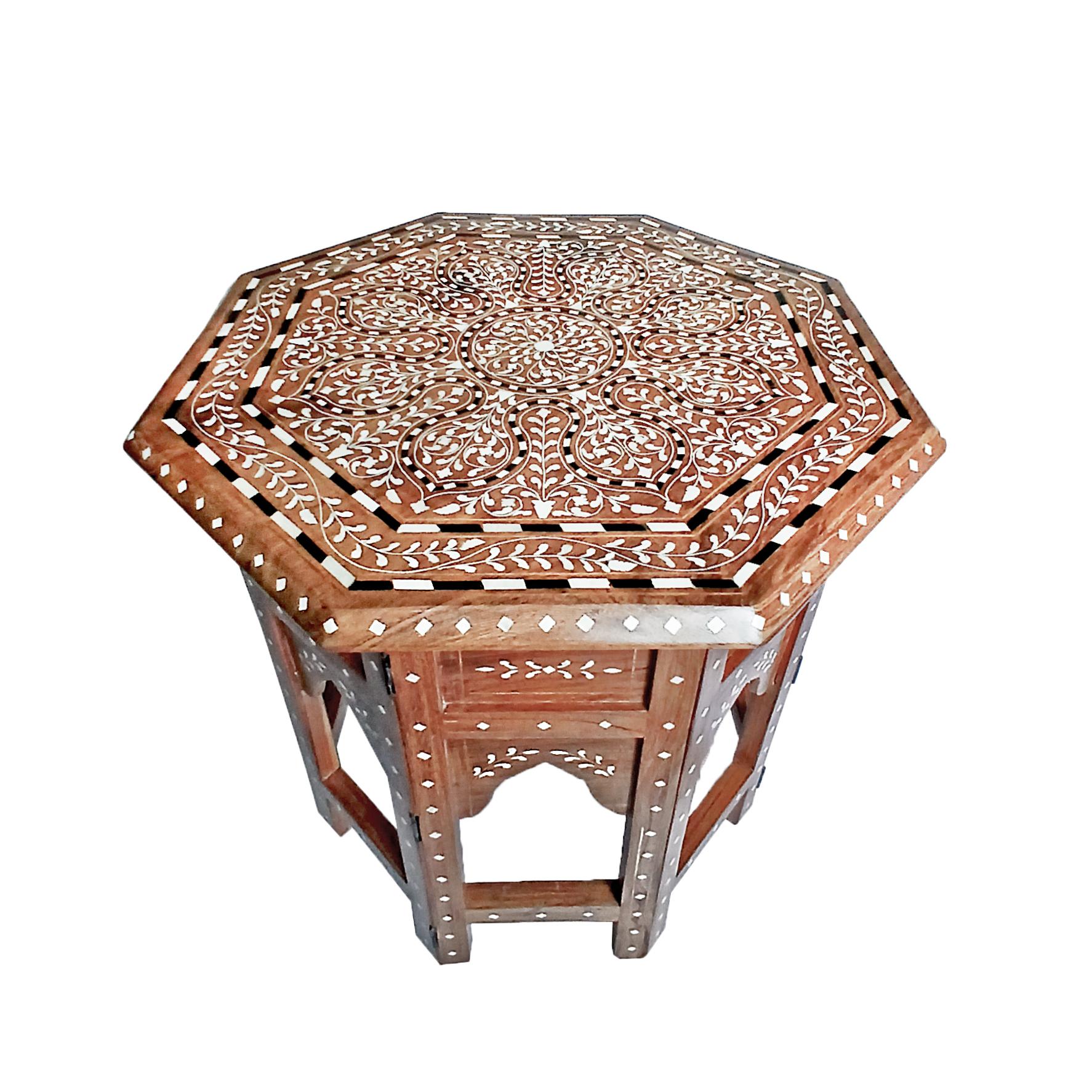 Inlaid Teak Octagonal Side Table, India Angloindio en venta