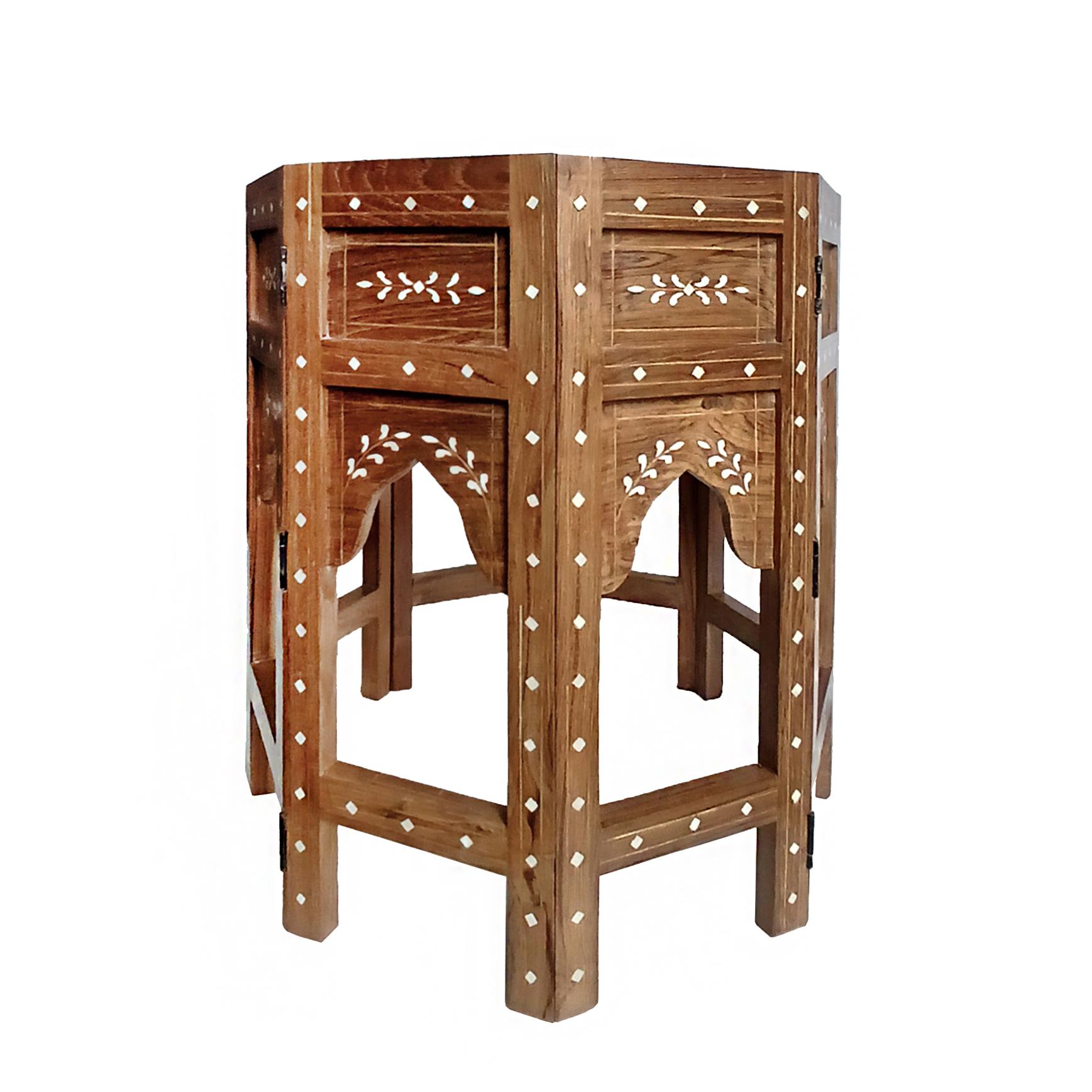 Inlaid Teak Octagonal Side Table, India Siglo XXI y contemporáneo en venta
