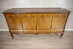 Mobile da salotto in noce intarsiato della metà del XX secolo