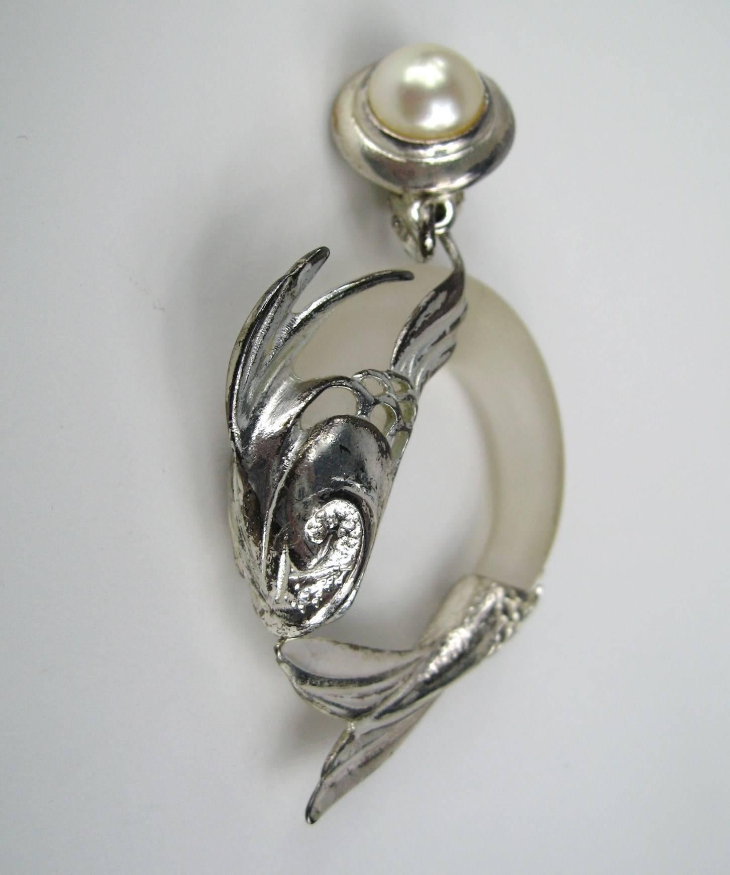 Inna Cytrine Lucite Silver fish Dangle Earrings New, Never Worn -1980s In Excellent Condition For Sale In Wallkill, NY