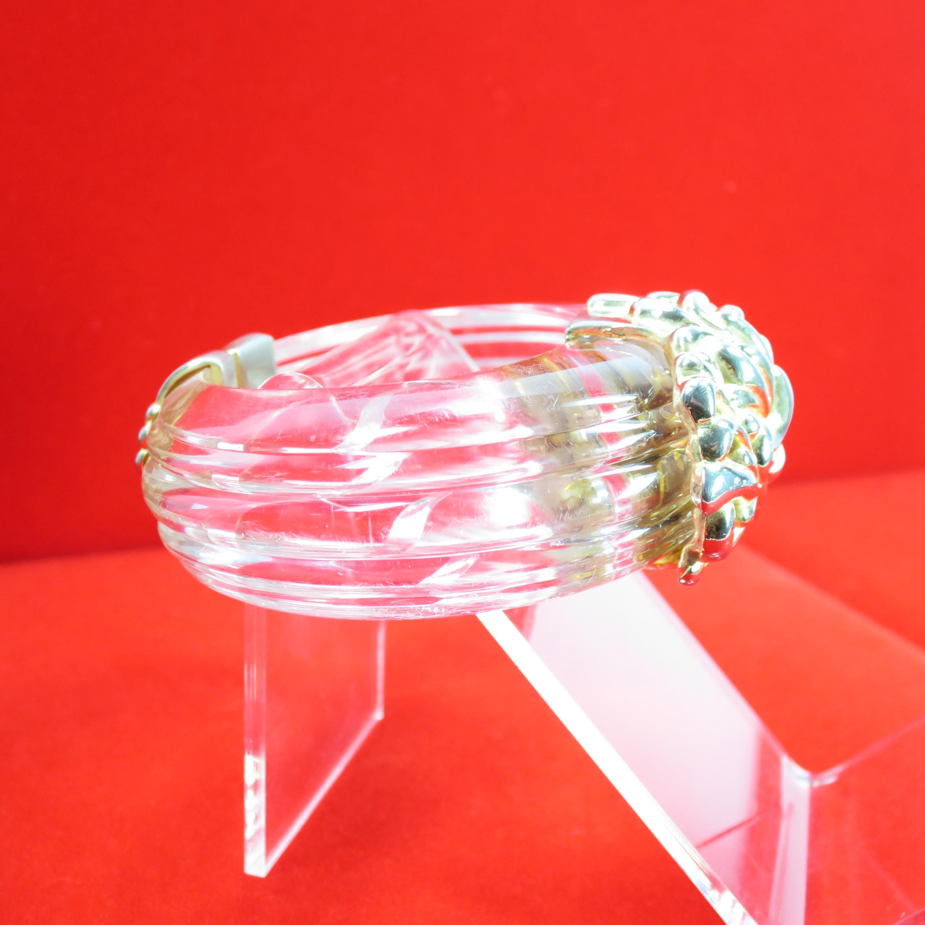Inna Cytrine Paris Massive Runway Lucite Gilded Hinged Bangle Bracelet In Good Condition For Sale In Burbank, CA