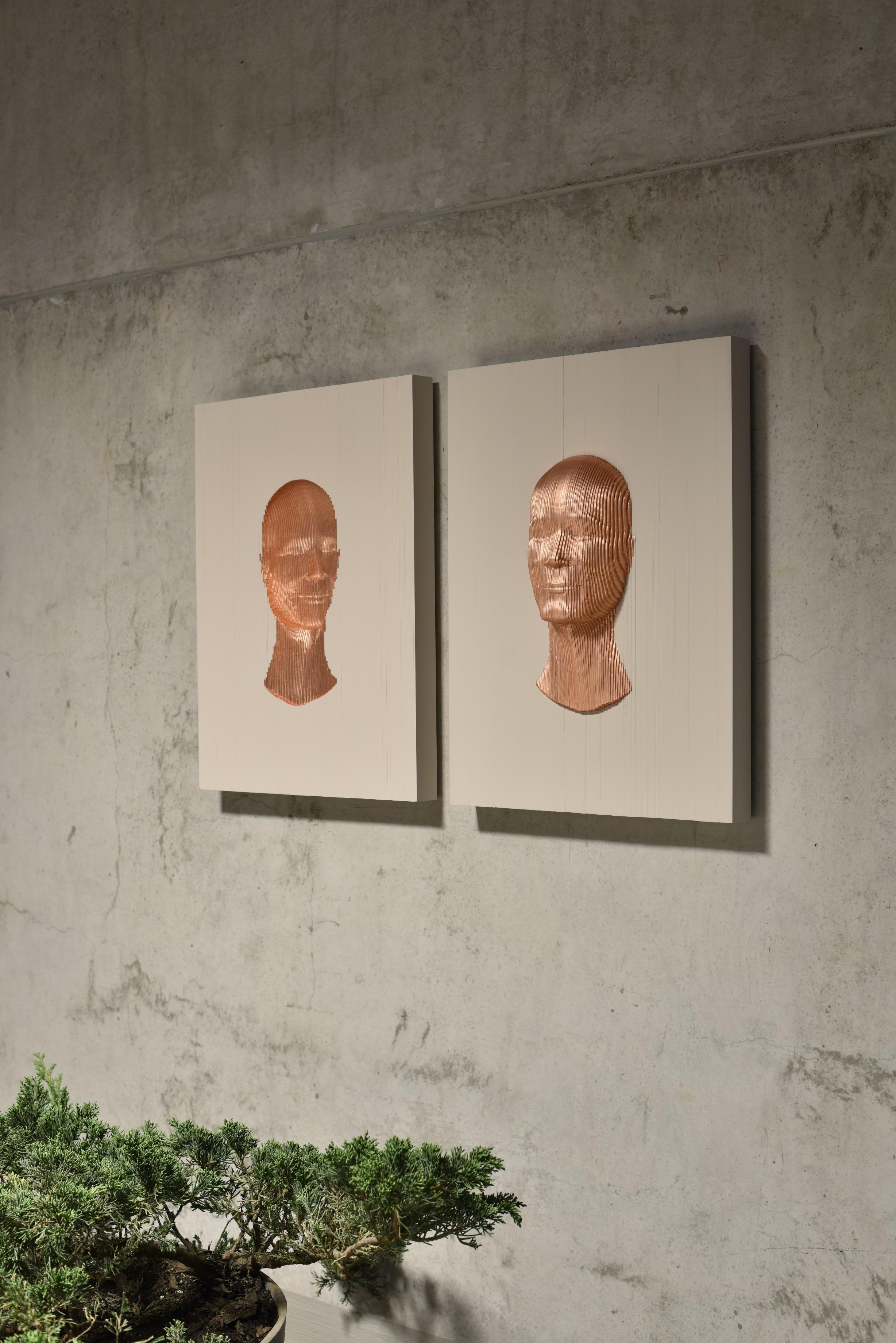 Guatémaltèque Inner Face - Outer Face Bronze by Piegatto, a Contemporary Wall Sculpture en vente