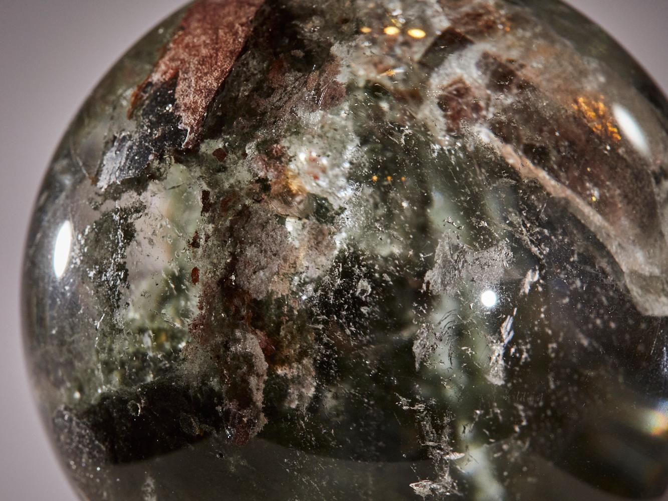 Paysage intérieur - Sphère de quartz avec inclusion de cristaux Excellent état - En vente à London, GB