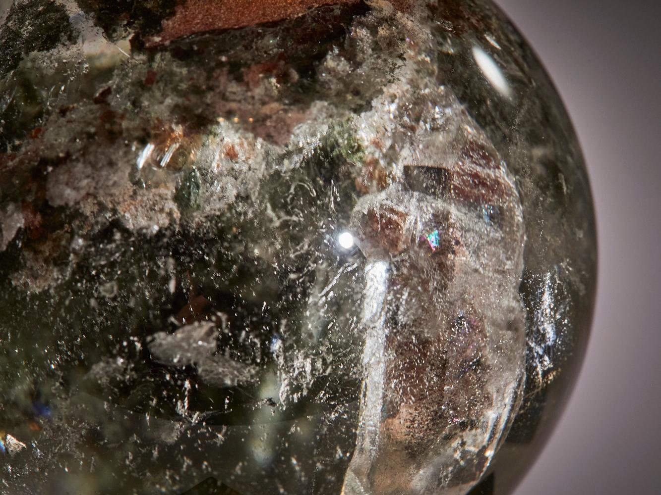 XVIIIe siècle et antérieur Paysage intérieur - Sphère de quartz avec inclusion de cristaux en vente