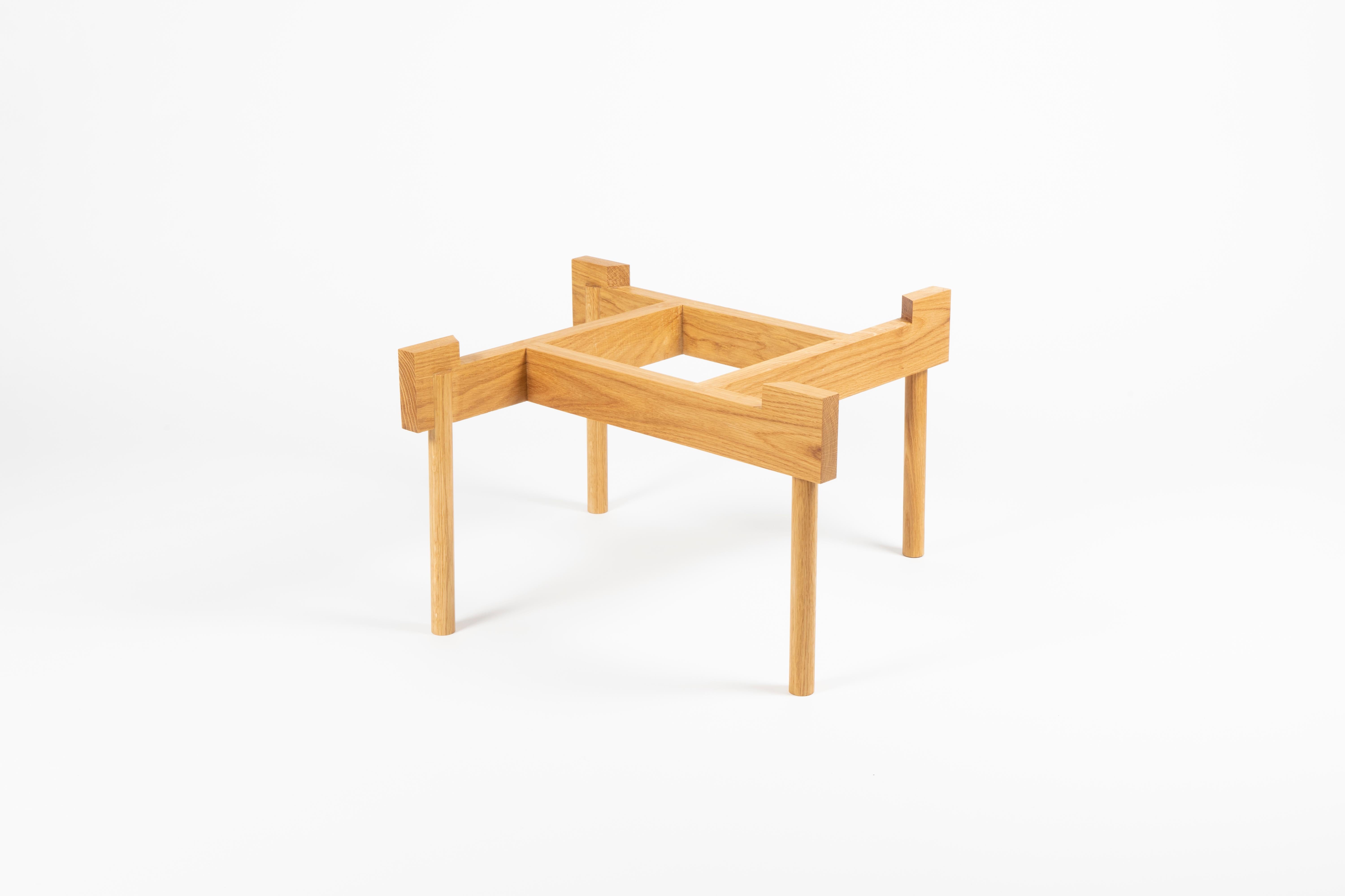 Overlapping Walnut Coffee Table with Round Top Insert by Antonio De Marco in vendita 5