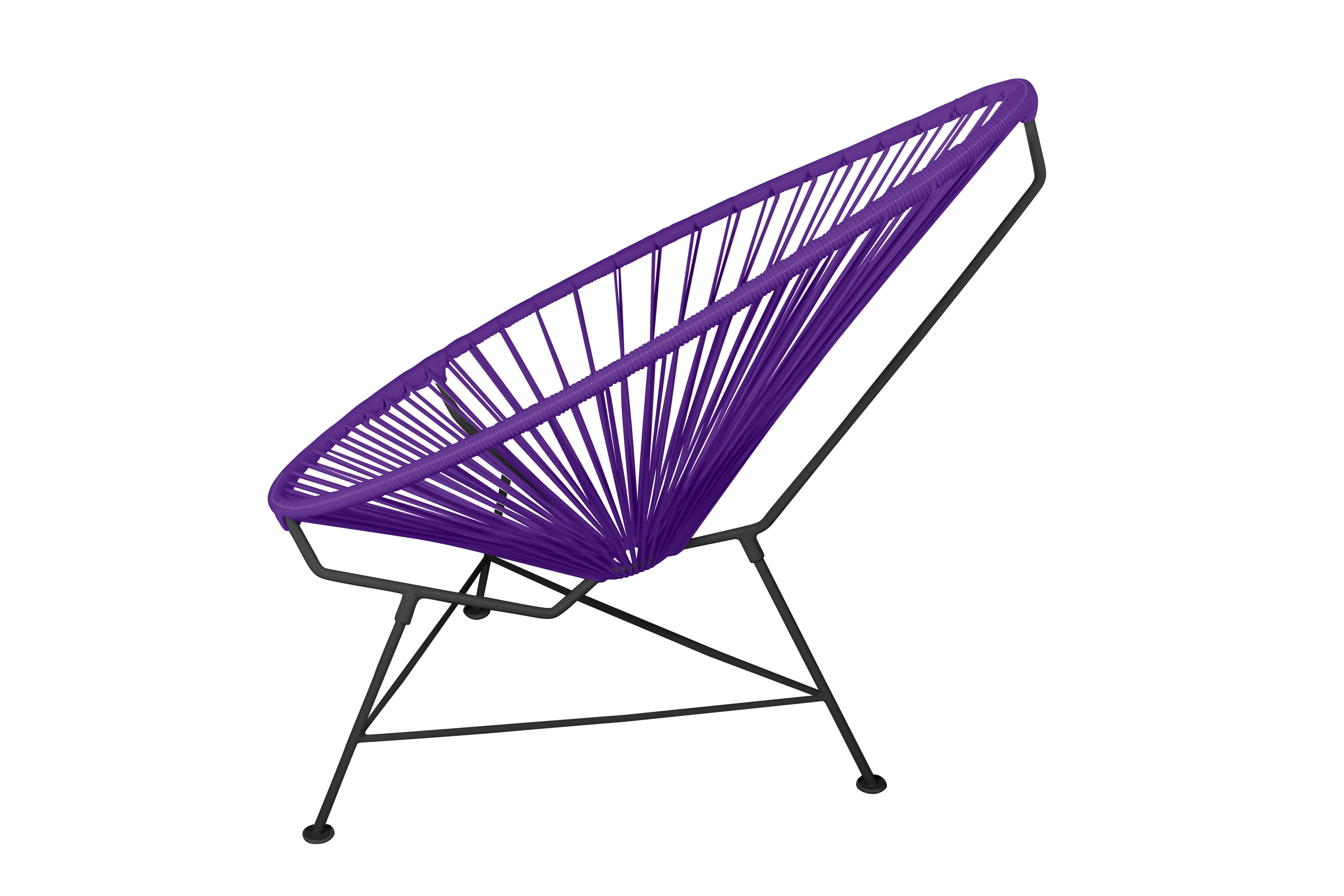 Modern Innit Designs Acapulco Chair Purple Weave on Black Frame For Sale