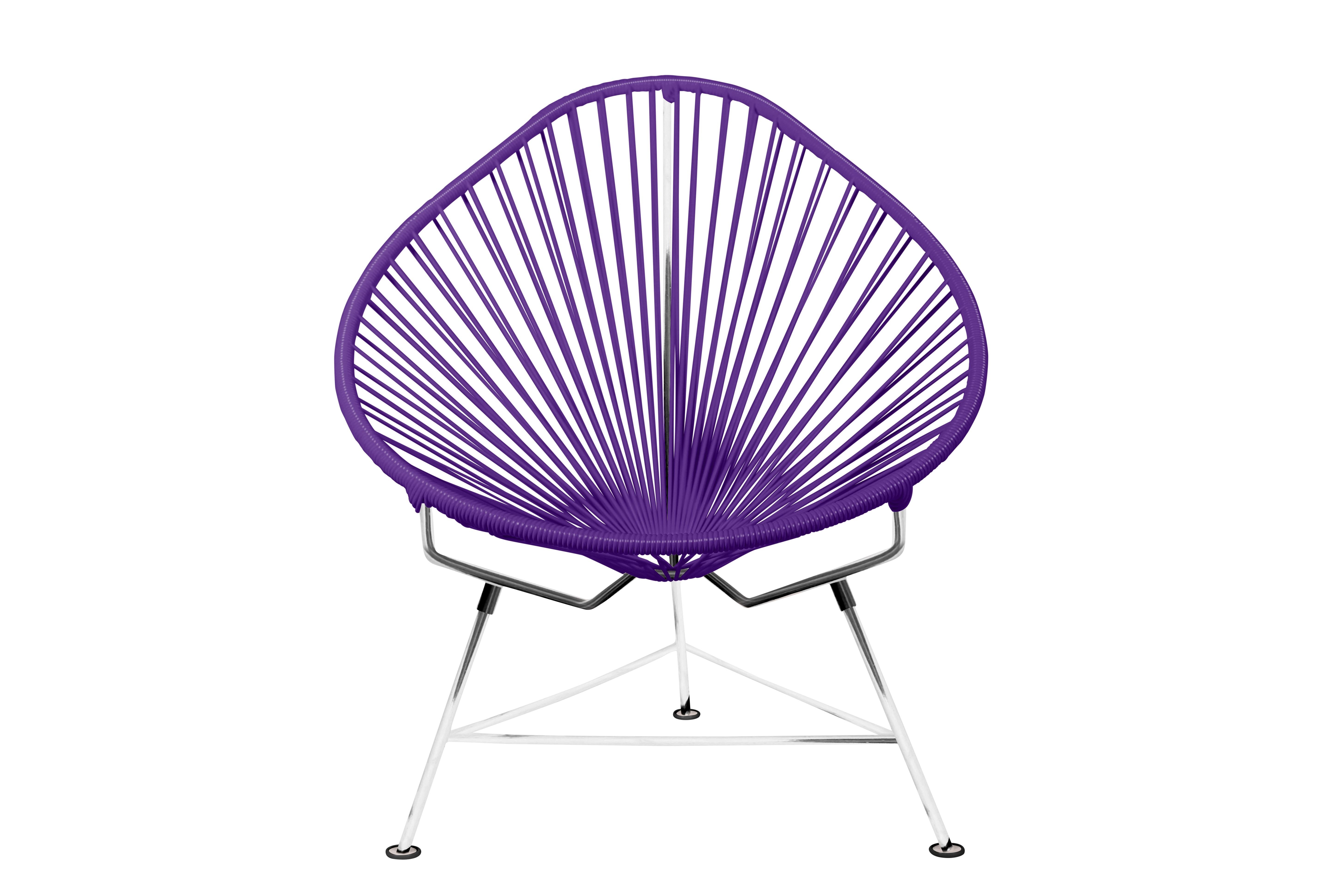 En 2009, Innit a présenté la chaise Acapulco aux accros du design du monde entier.  Depuis, il est devenu un classique du design et figure dans des magazines à la mode, des intérieurs incroyables et des paysages somptueux de Beverly Hills à