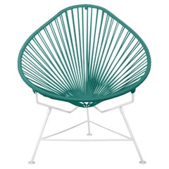 Innit Designs fauteuil Acapulco tissé turquoise sur cadre blanc