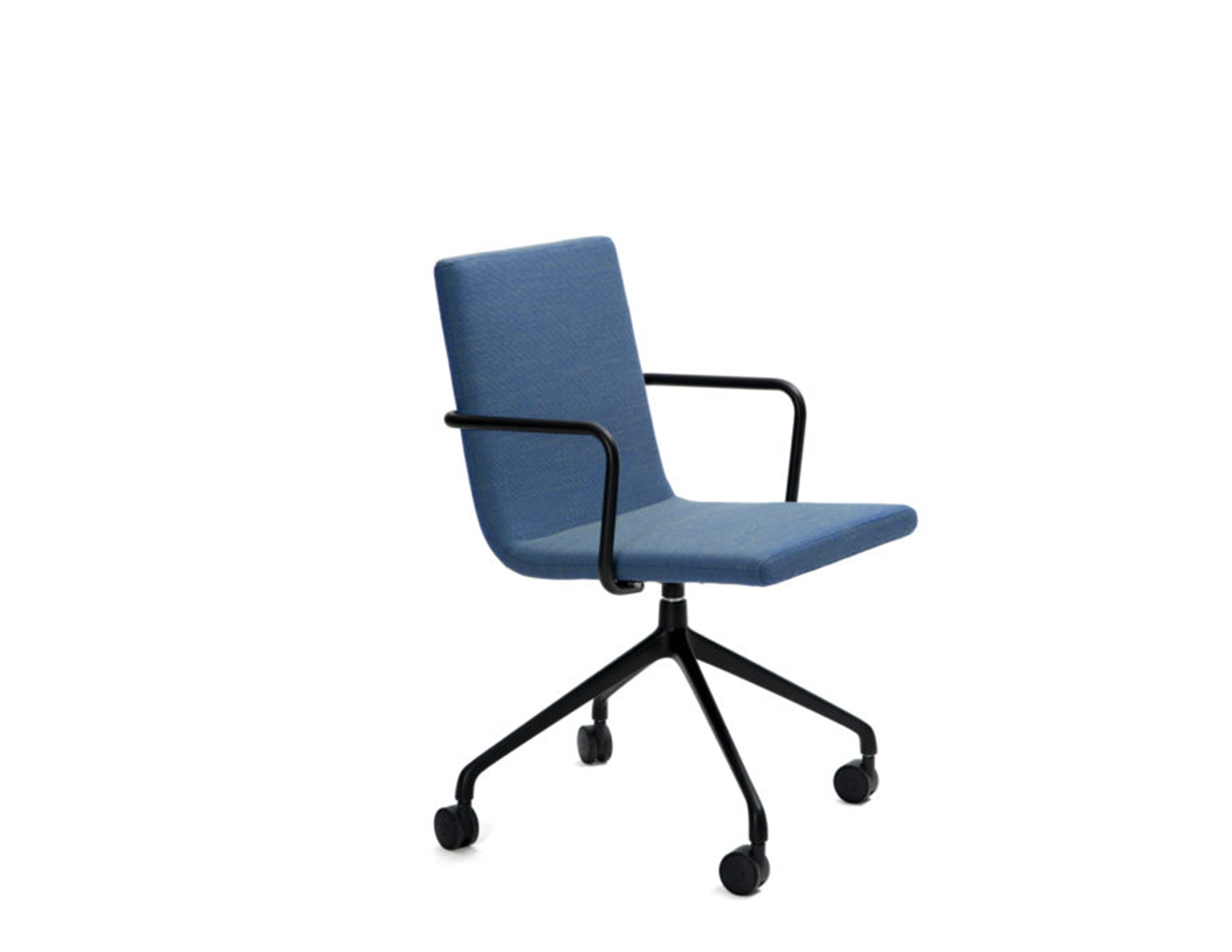 Customizable Inno Basso Swivel Chair by Harri Korhonen For Sale 3