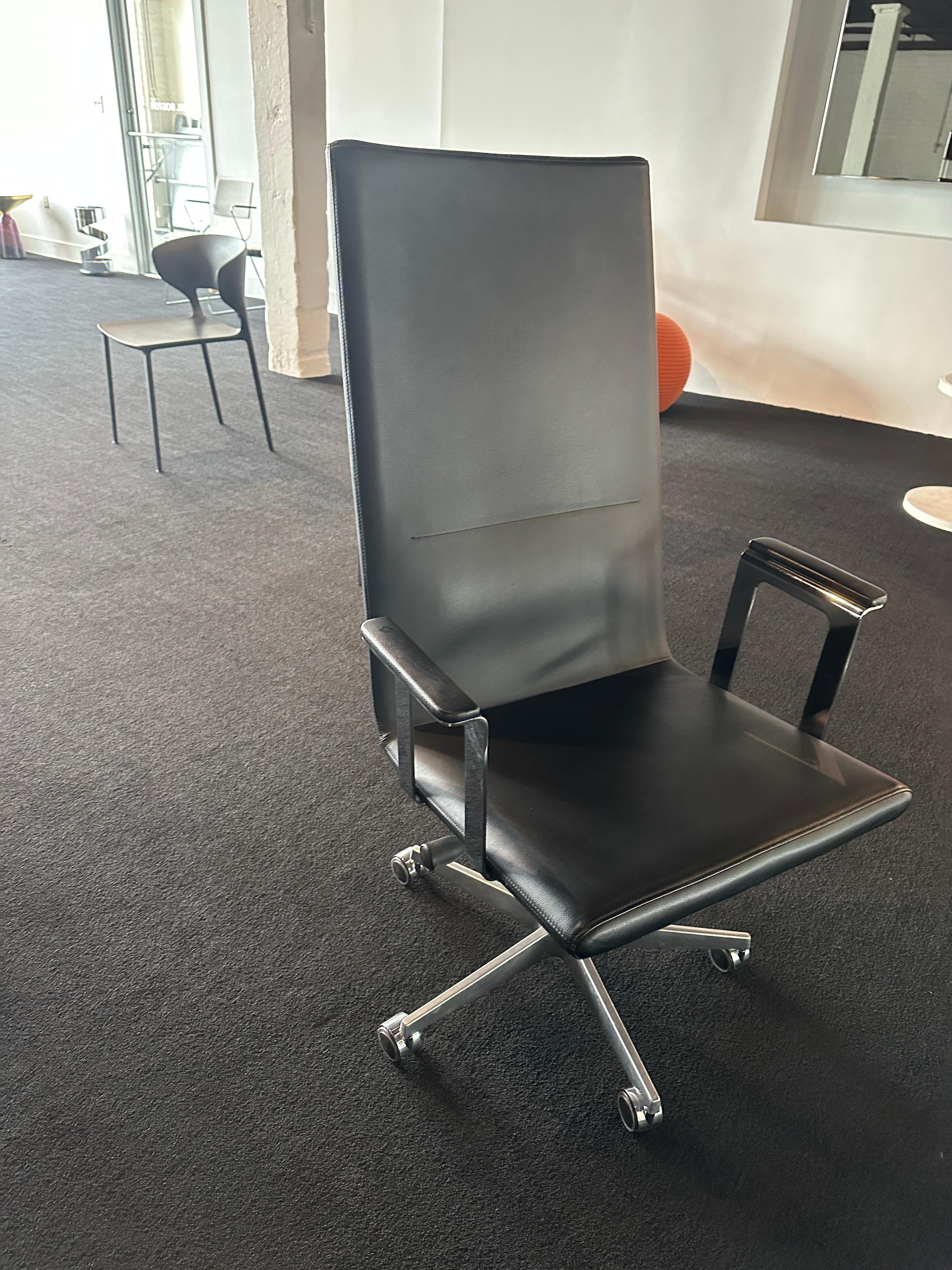 Inno Basso XL Highback Leather Swivel Office chair by HARRI KORHONEN in STOCK 5