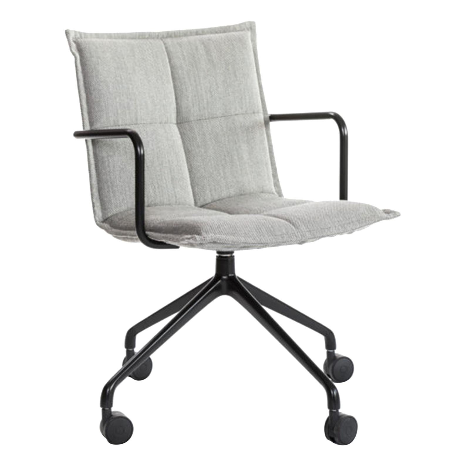 Inno Basso M YA Swivel Chair Designed by Harri Korhonen For