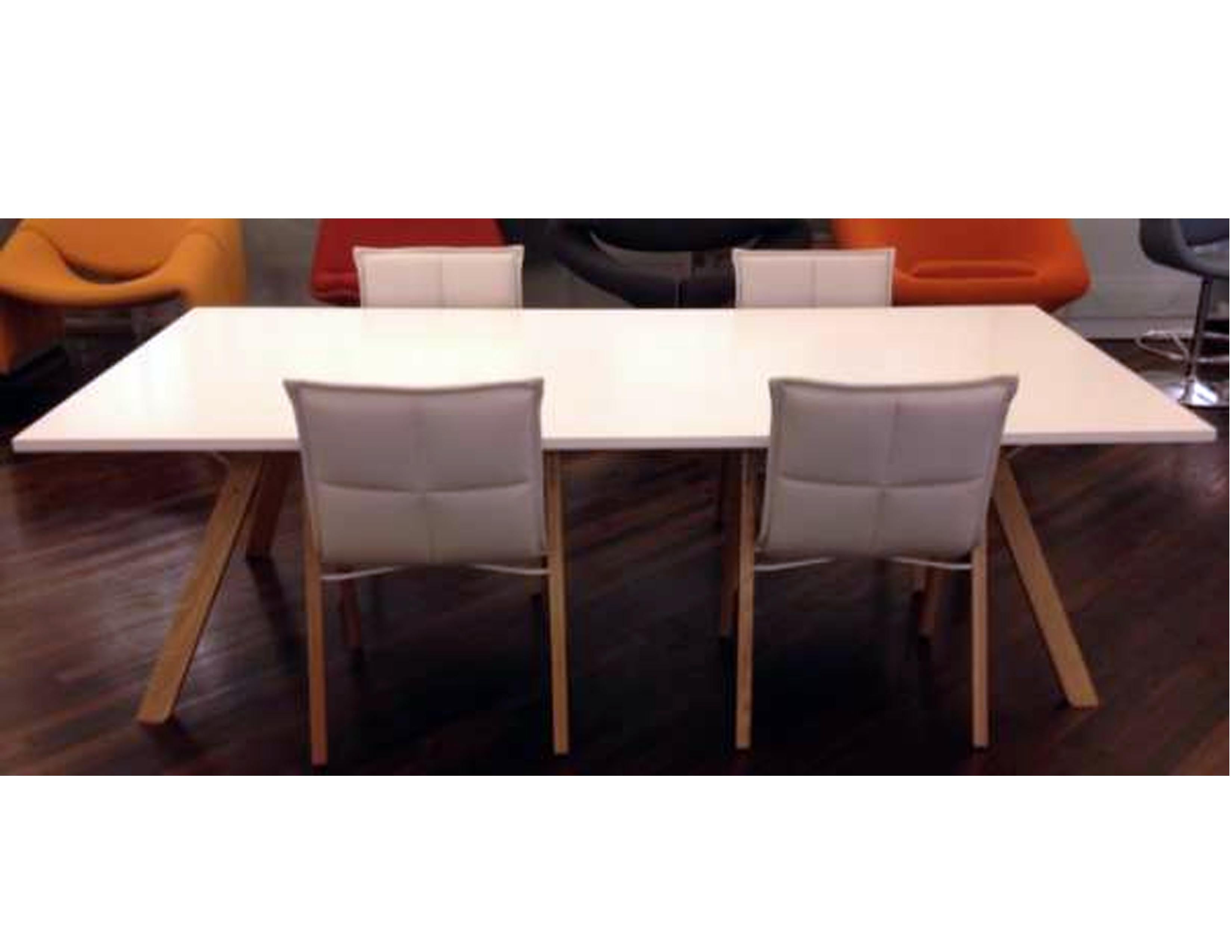 M2L / Inno lab table
Oak natural frame
240 cm x 120 cm
White stained birch veneer top.
Cozy convention of the Lab table and chair series. Lab table is a casual meeting or dining table.
Lab product family has been granted the internationally