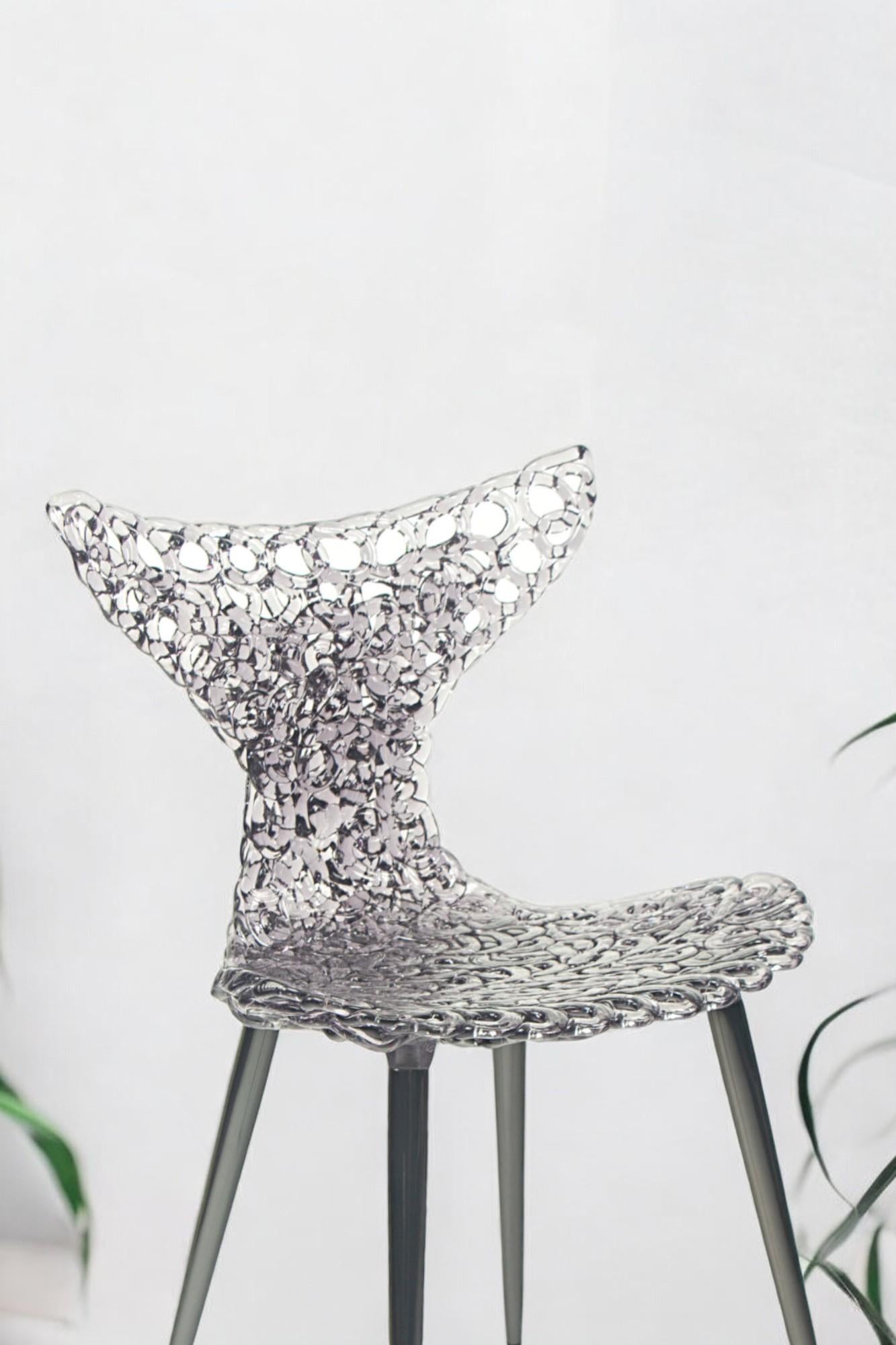 Silla innovadora - Diseño fluido con reflejos luminosos y atrevidas opciones de color Siglo XXI y contemporáneo en venta