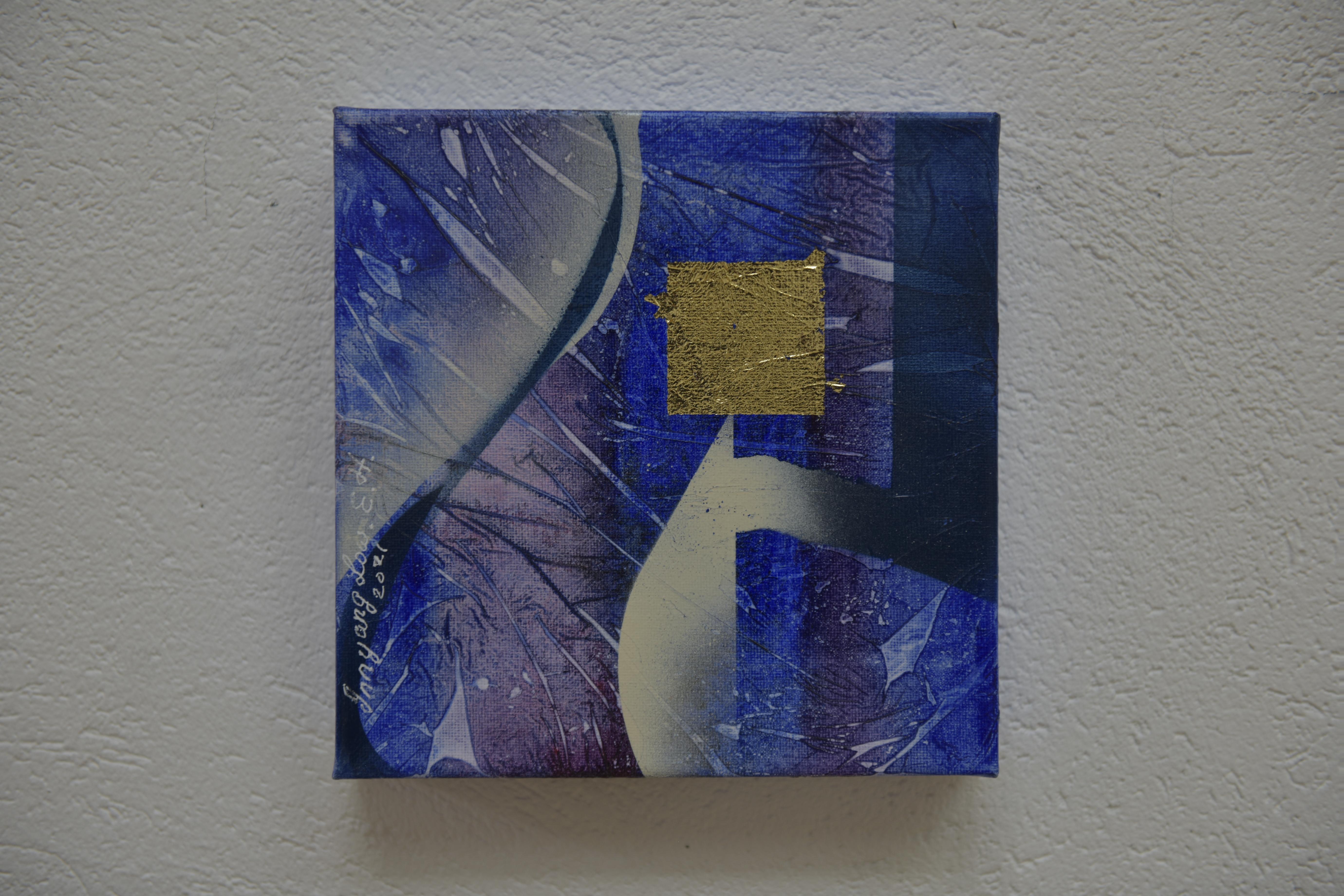 Innyang Low (E.H.) Abstract Painting - Blue Gold
