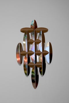 Specchio da parete medio INO in alluminio lucido di Martens & Visser