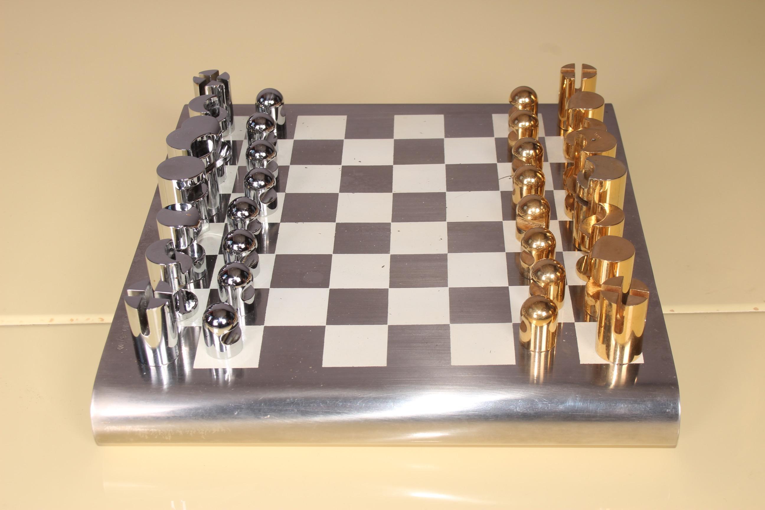 Inox and Metal Chess Board In Good Condition In grand Lancy, CH