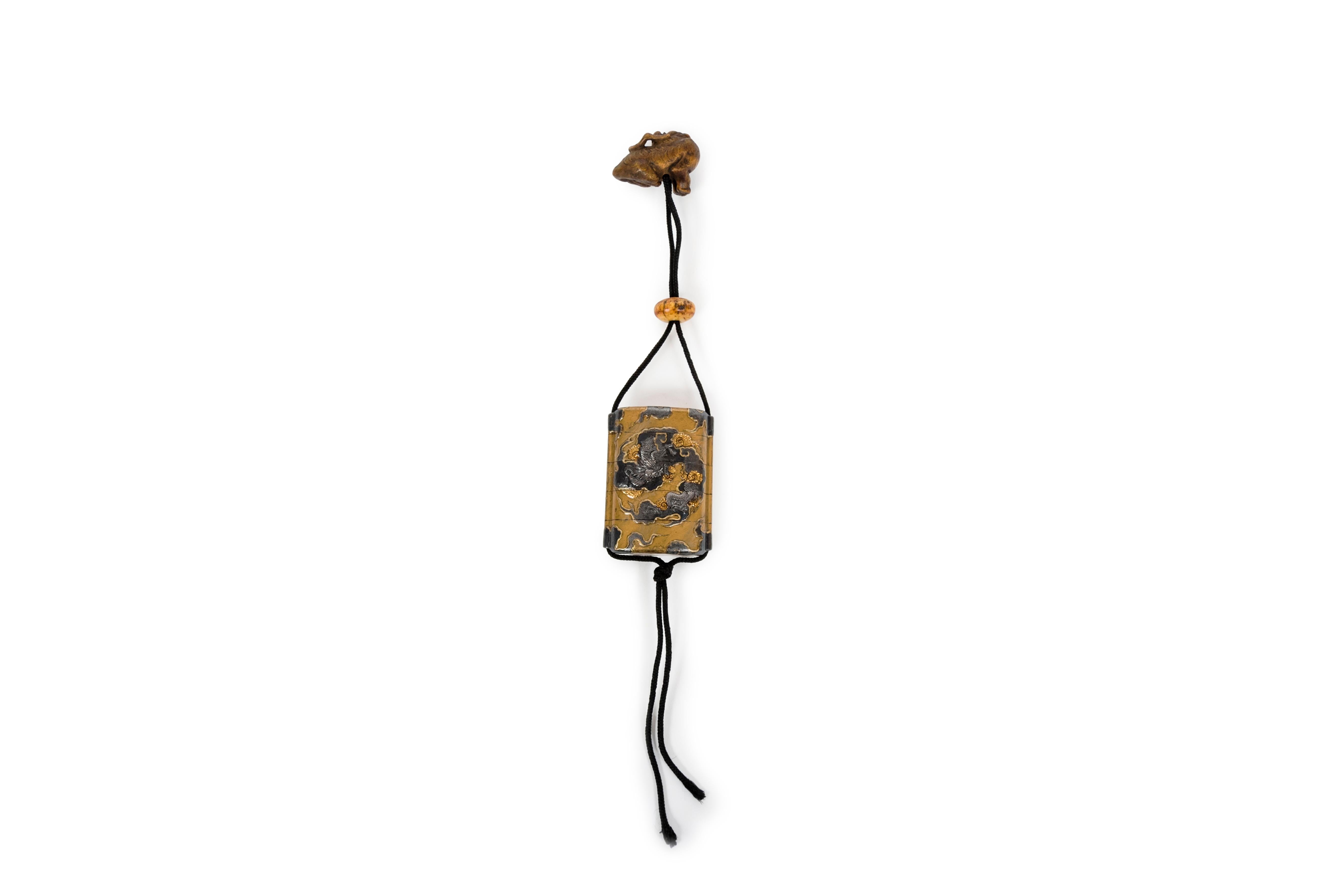 Inro-Drache (Japanisch) im Angebot