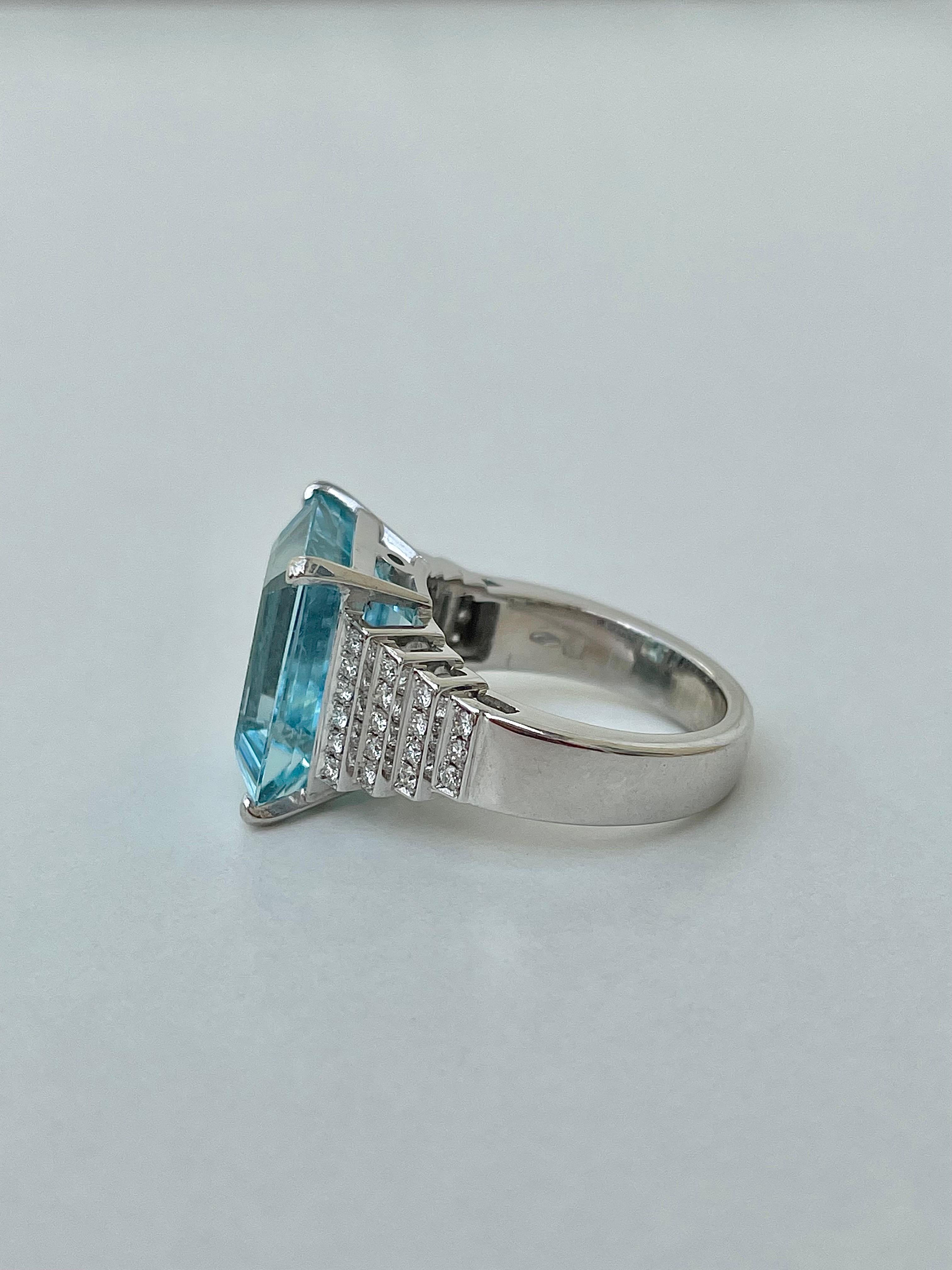 Insane Vintage 18ct White Gold Aquamarine and Diamond Cocktail Ring For ...