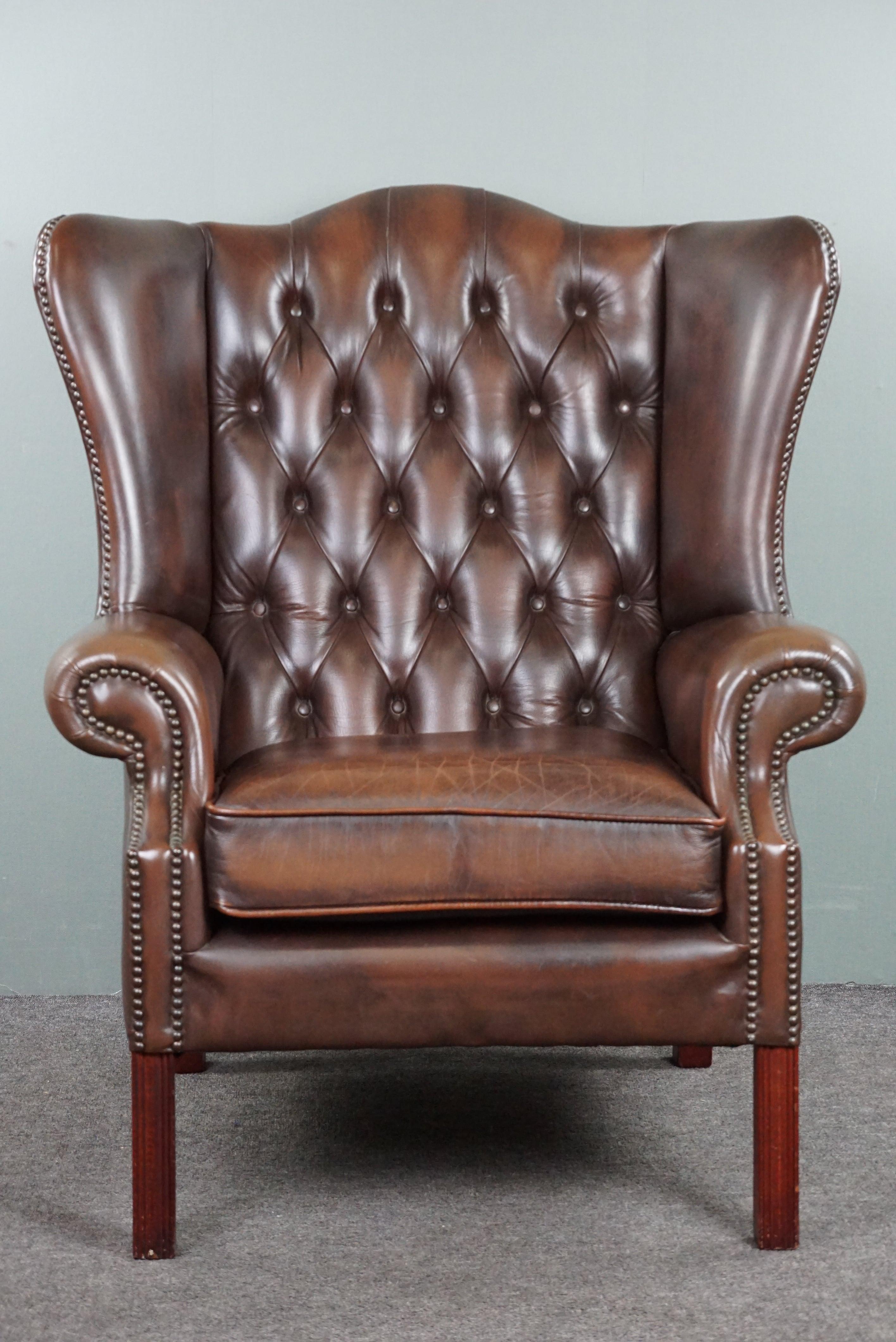 Insanely colored Chesterfield wingback armchair. In Good Condition For Sale In Harderwijk, NL