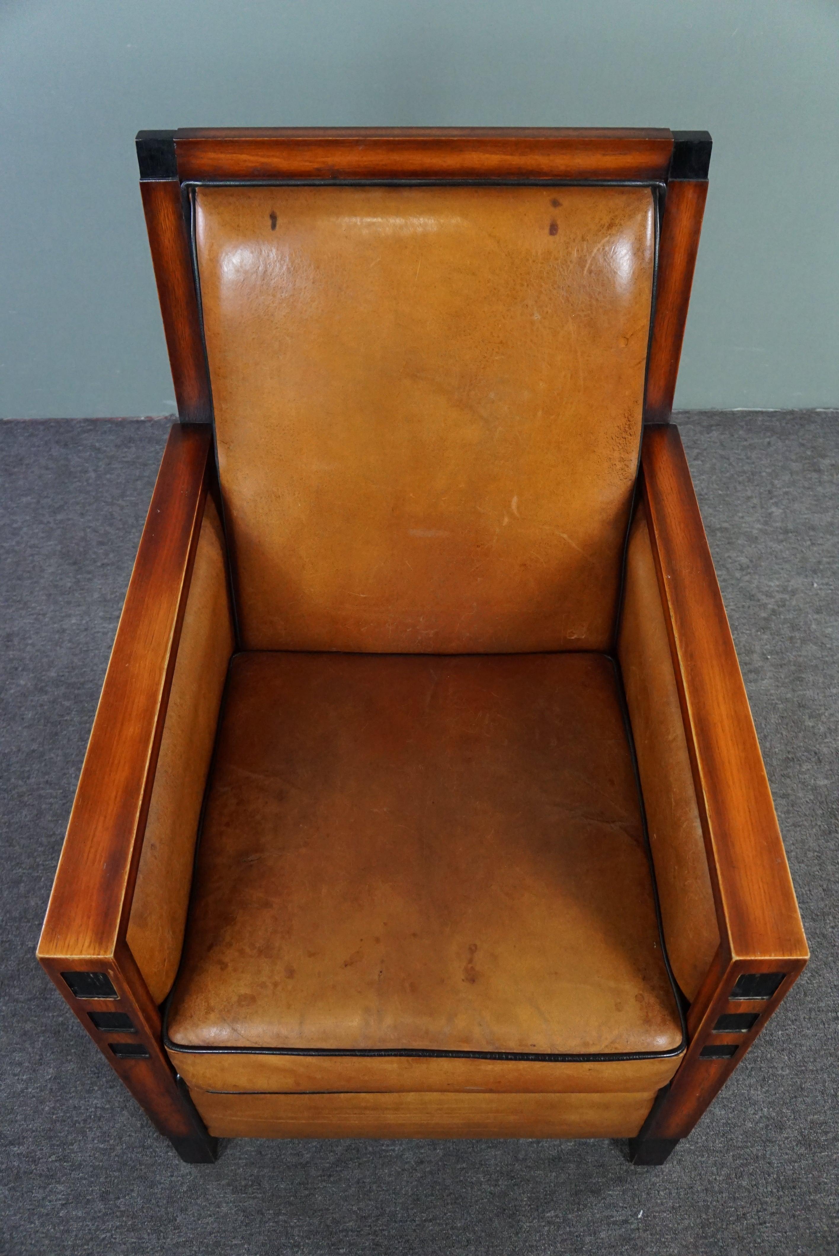 Insanely designed sheep leather Art Deco design armchair In Good Condition For Sale In Harderwijk, NL