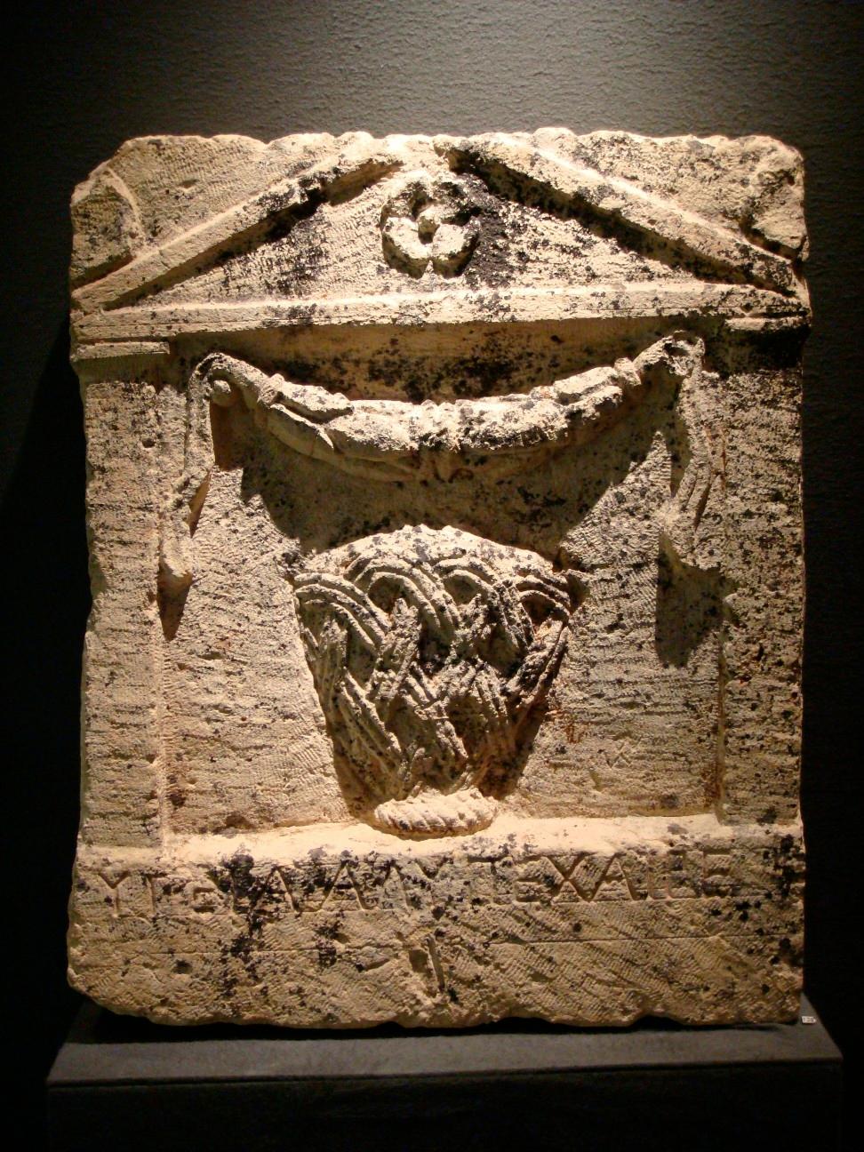 Classical Roman Inscribed Roman naiskos type stele, 1st century AD For Sale