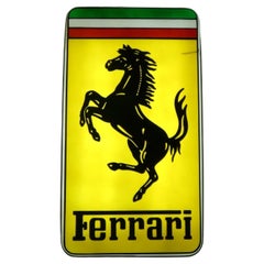 Ferrari-Leuchtreklame aus Acrylglas und Stahl