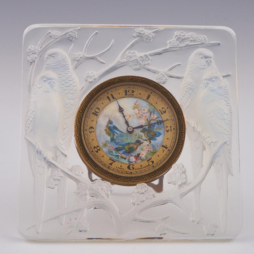 Inséparables An Art Deco Clock by Rene Lalique (1860 - 1945) For Sale 2