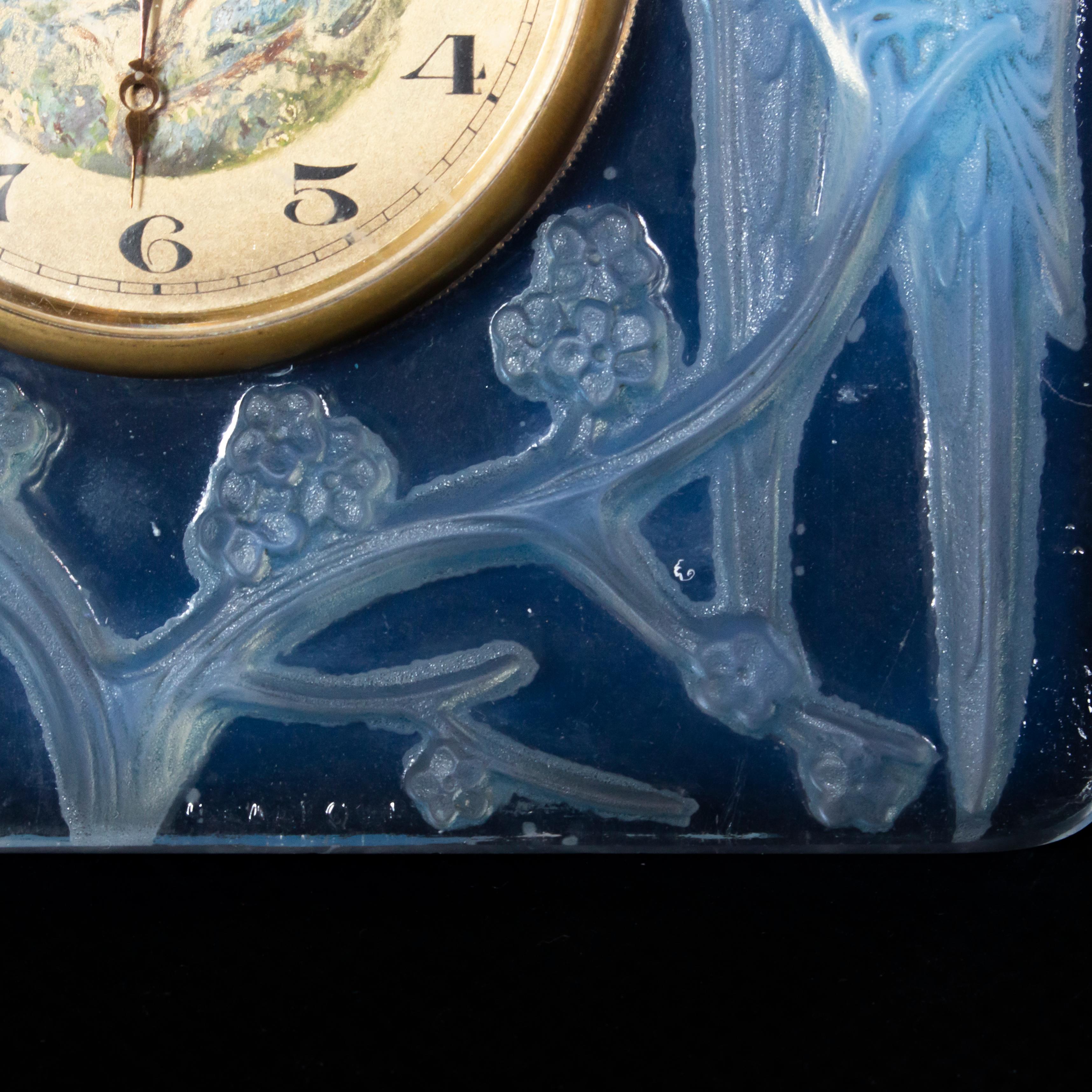 Inséparables Art Deco Glass Clock by René Lalique 5