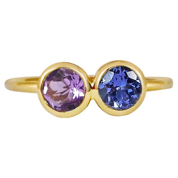 Inséparables, Tanzanite & Amethyst toi & moi ring For Sale