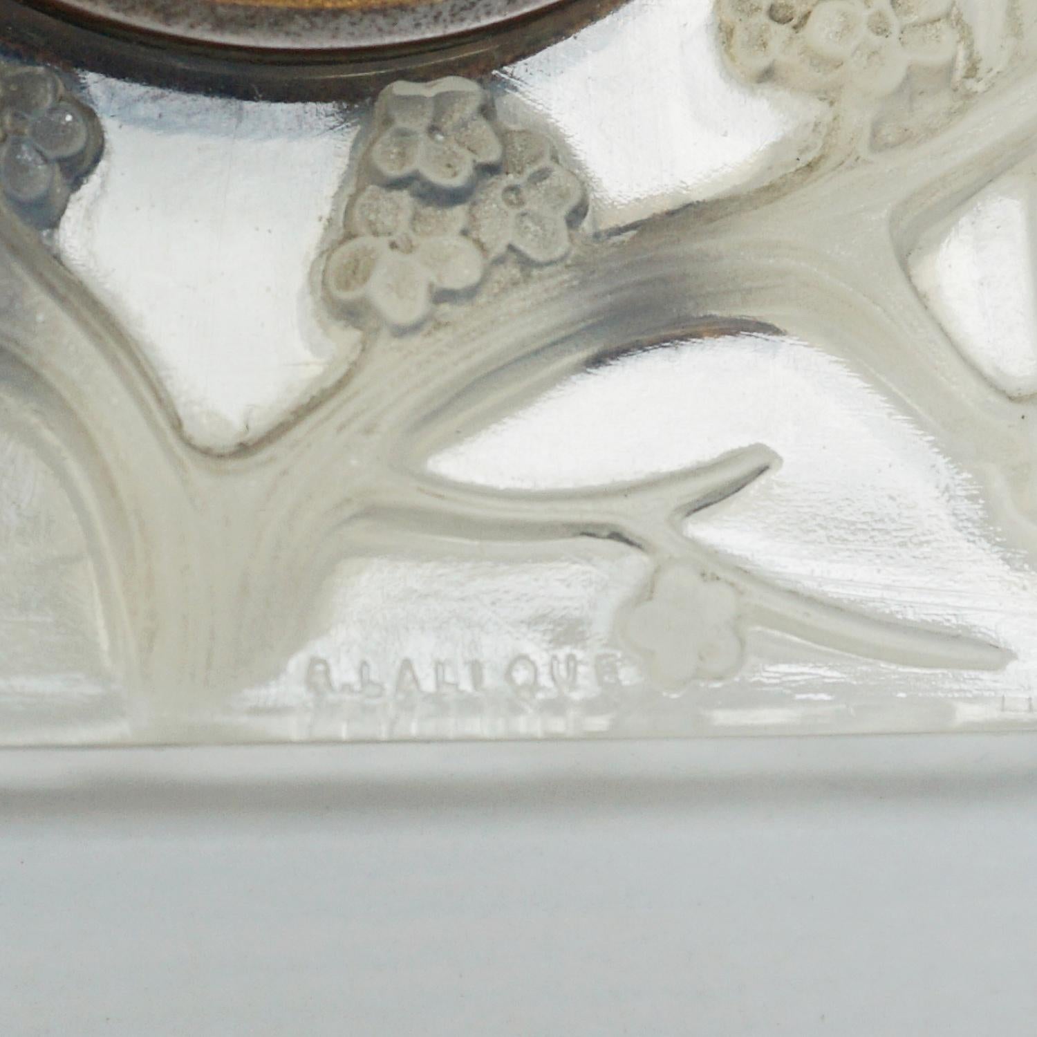Glass 'Inseperables' Art Deco Opalescent Clock by Rene Lalique