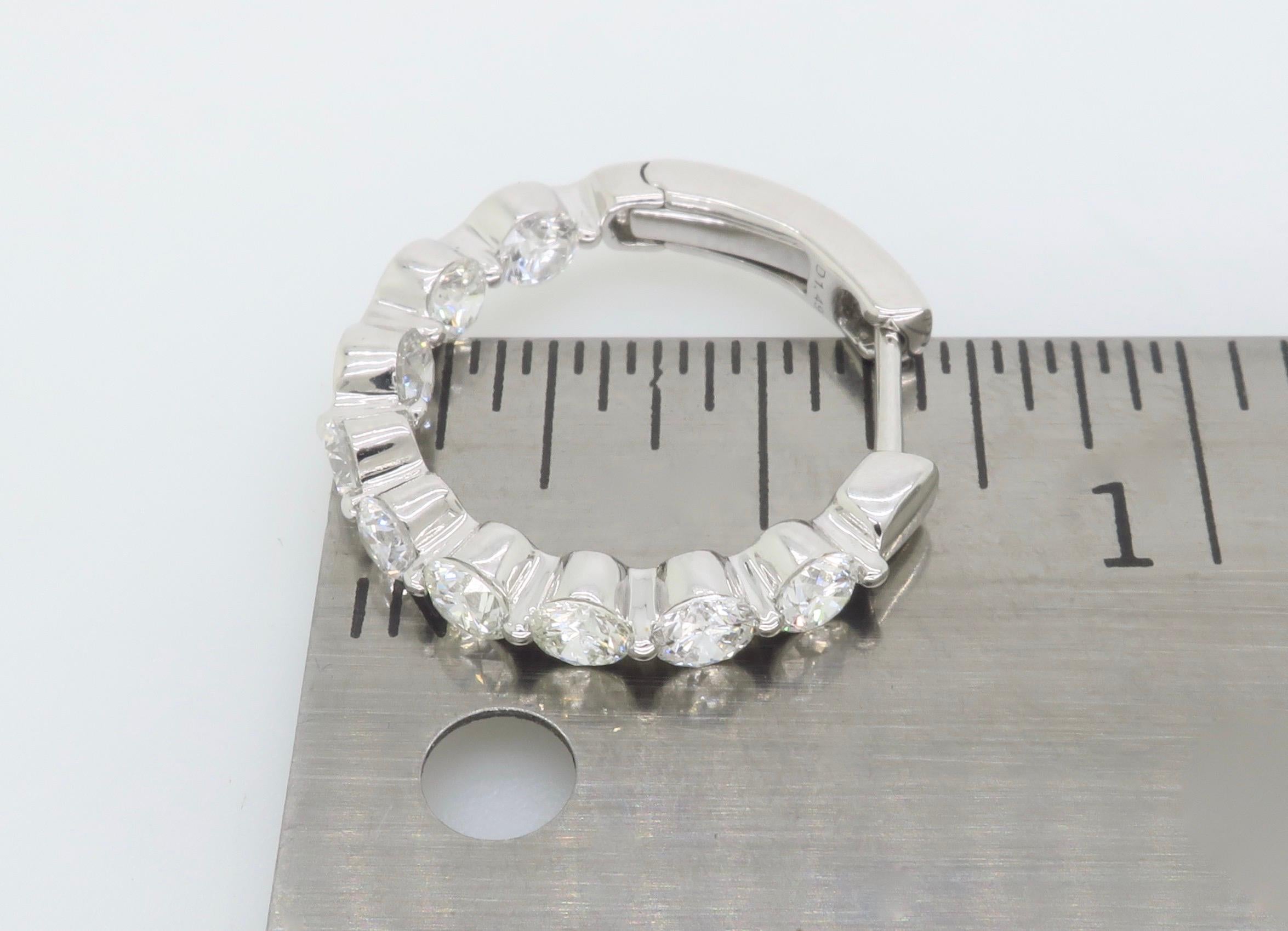 Innen-außen-Diamant-Reifen-Ohrringe 7