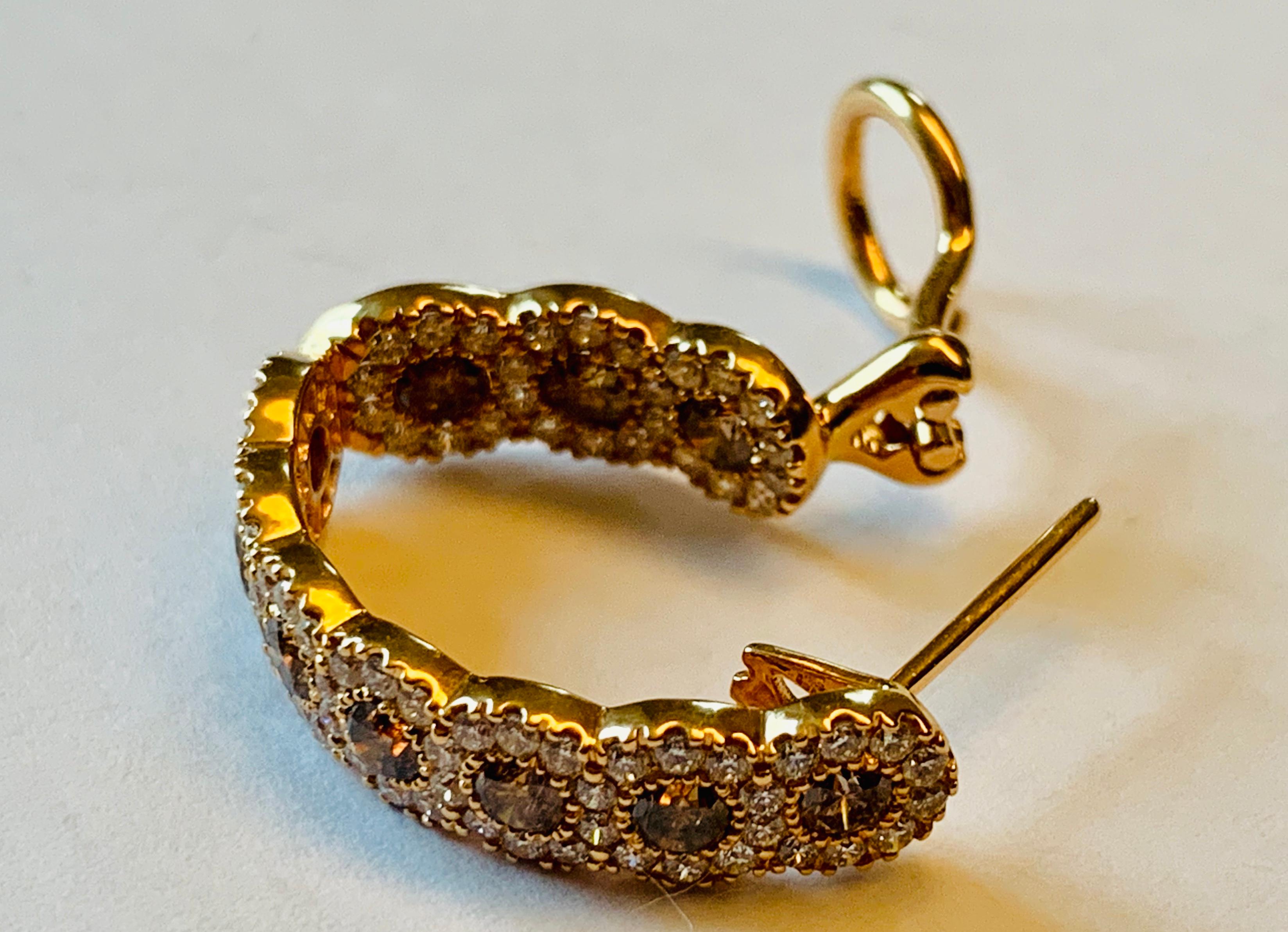 Inside/Outside Round 18 Karat Gold Champagne and White Diamond Hoop Earrings For Sale 1