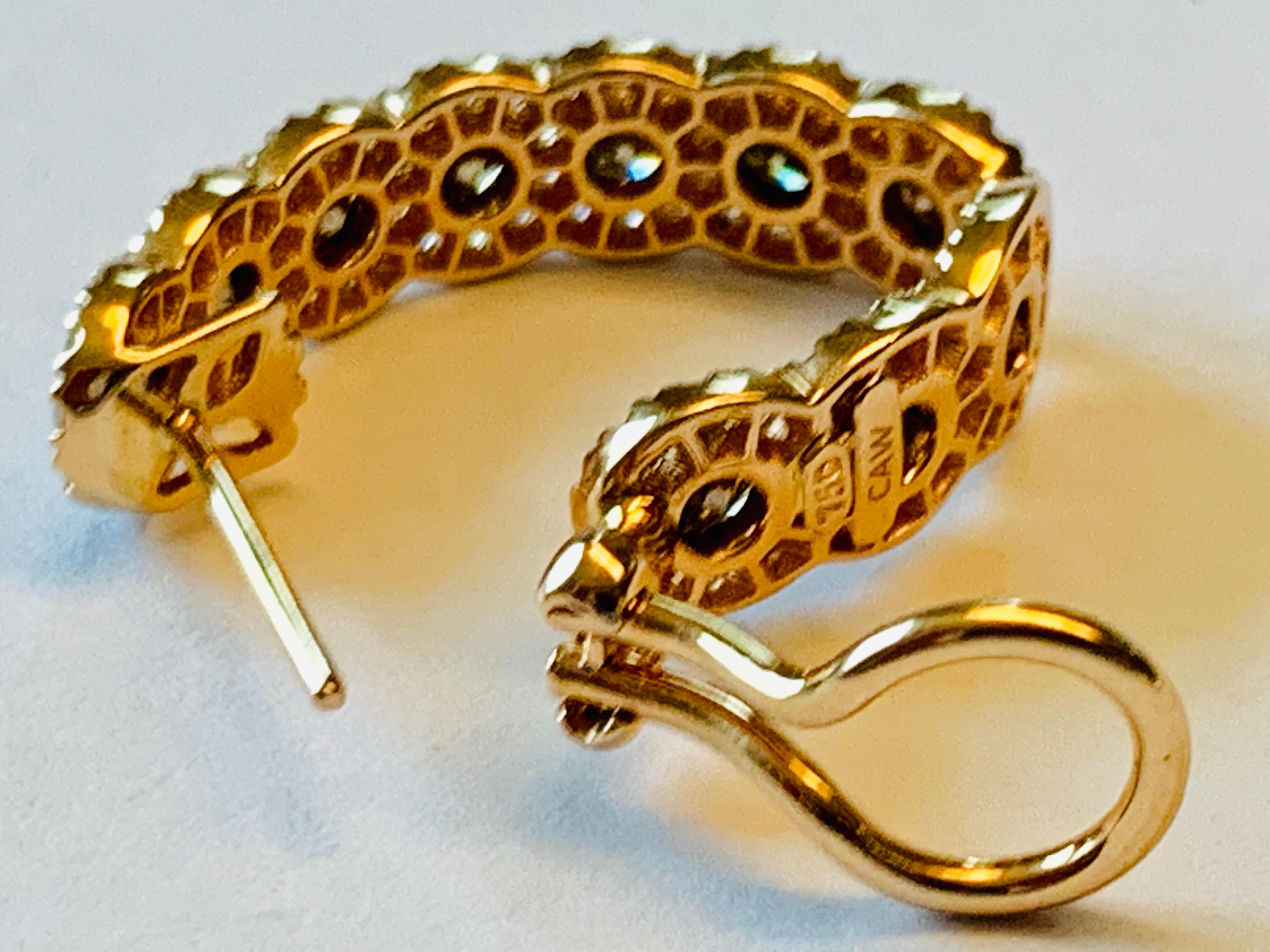 Créoles rondes en or 18 carats avec diamants blancs et champagne à l'intérieur et à l'extérieur en vente 2