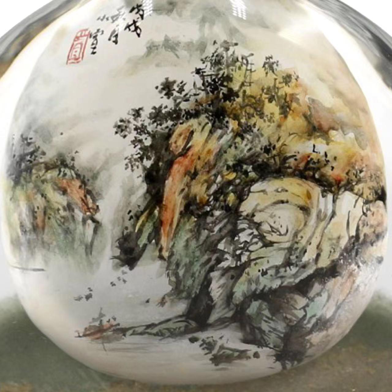 Schnupftabakflasche „Erntejahr“ aus bemaltem Kristall von Zhang Zenlou mit Innenseite bemaltem Kristall, 2018 (Moderne) im Angebot