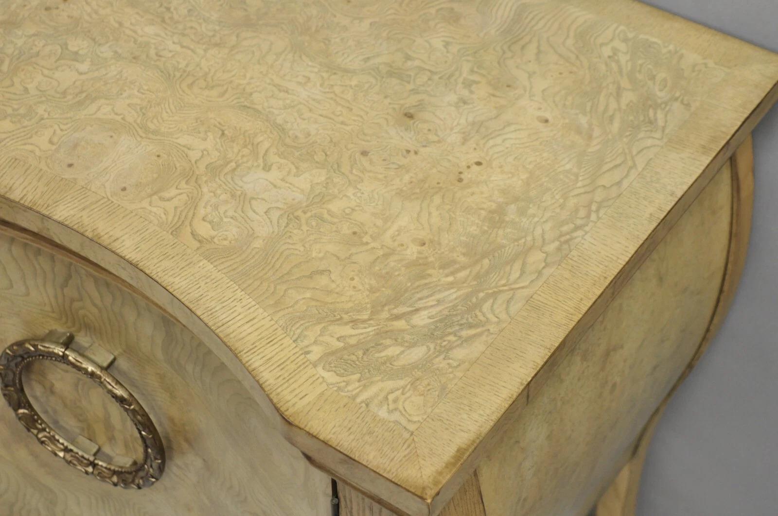 Insignia Drexel Heritage Italienische Provence Wurzelholz-Kommode mit 2 Türen und Bombe-Schrank im Angebot 5