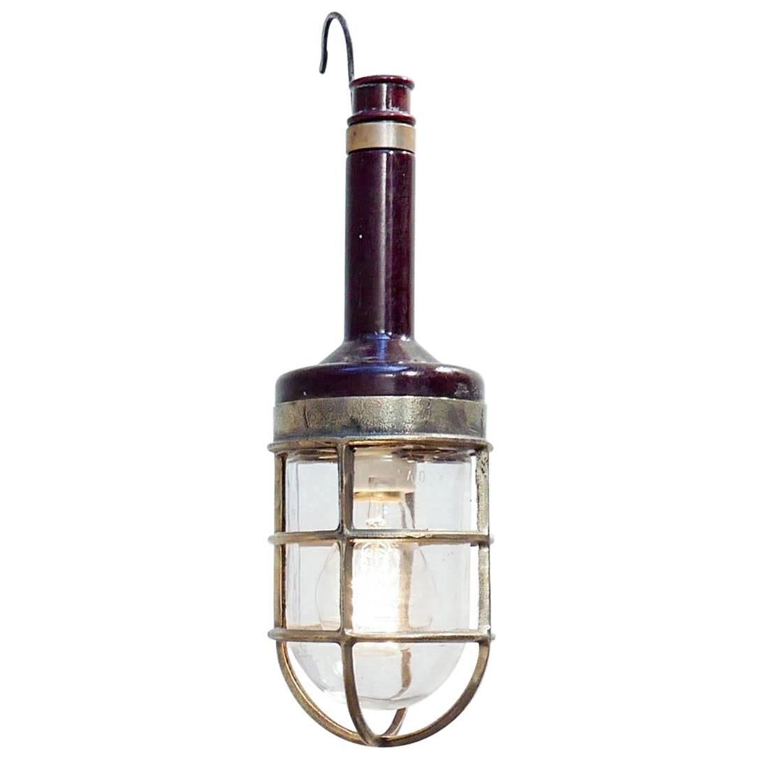 Lampe d'inspection avec bakélite rouge et laiton, circa 1950 en vente