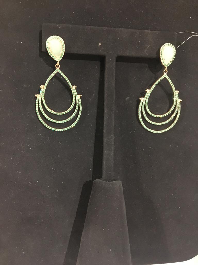 Round Cut Inspired by Nature Aventurine Yellow Gold Drop Dangle Earrings For Sale