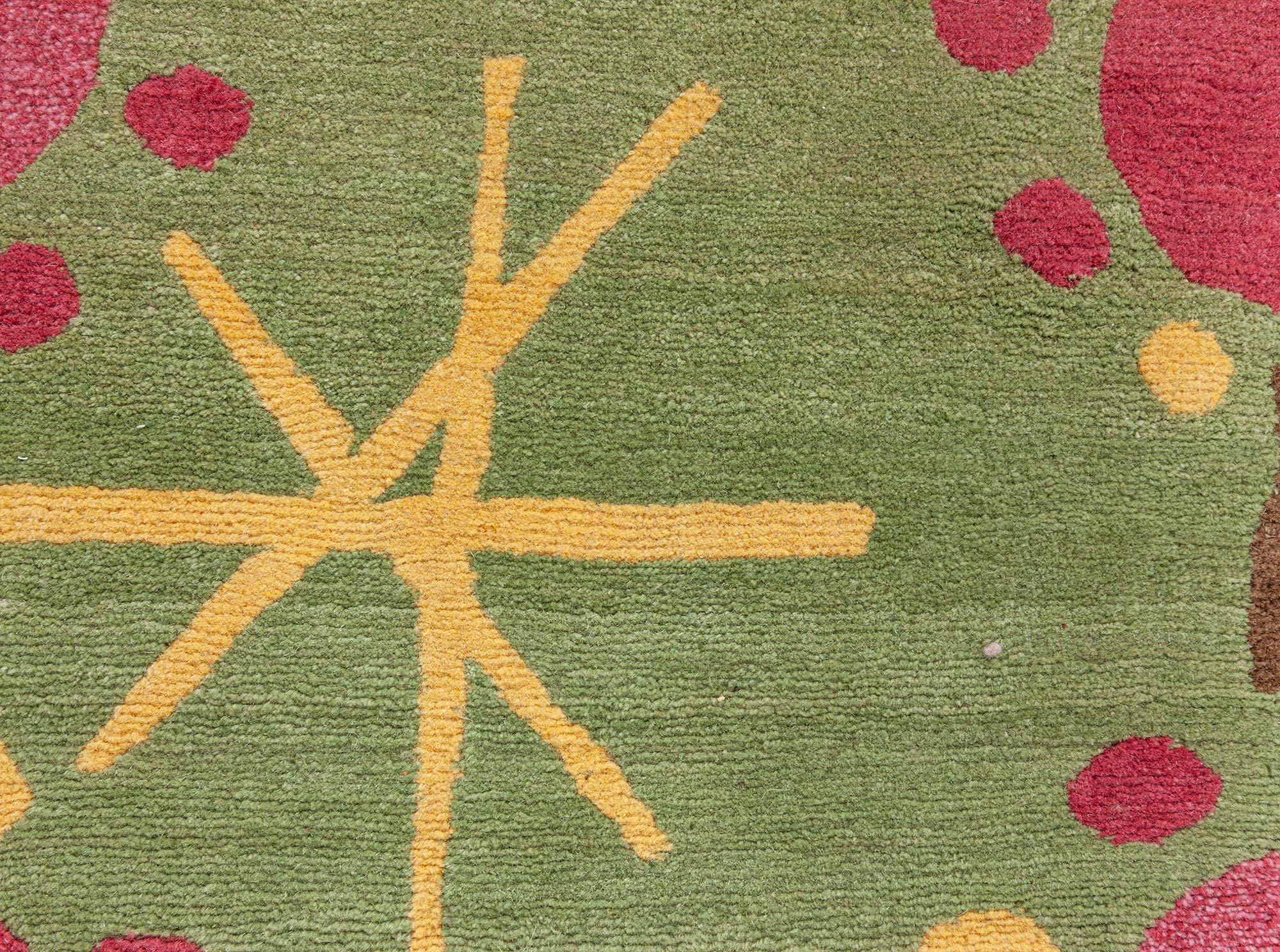 Inspirierter Deko-Teppich von Doris Leslie Blau
Größe: 152 × 182 cm (5'0