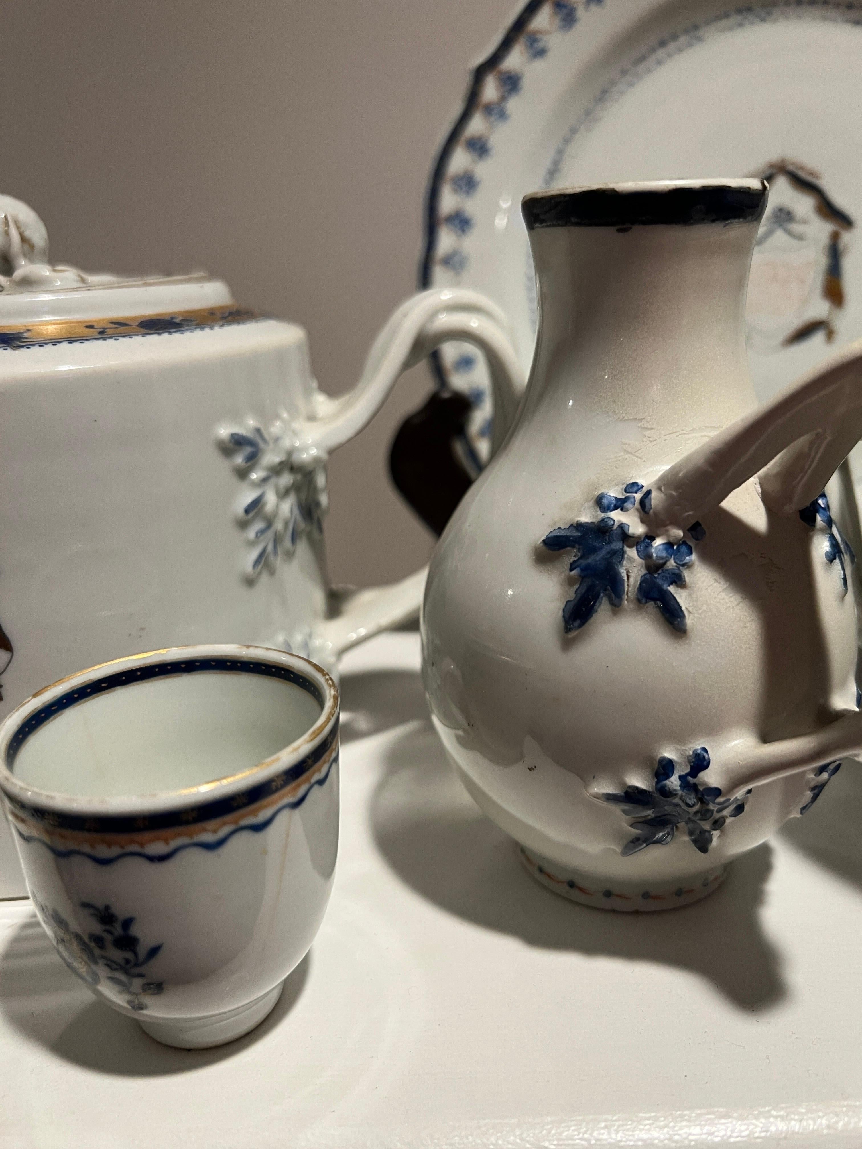Instant Chinese Export Collection - 15 Pc Armorial Blue & White Grouping 18th C. For Sale 11