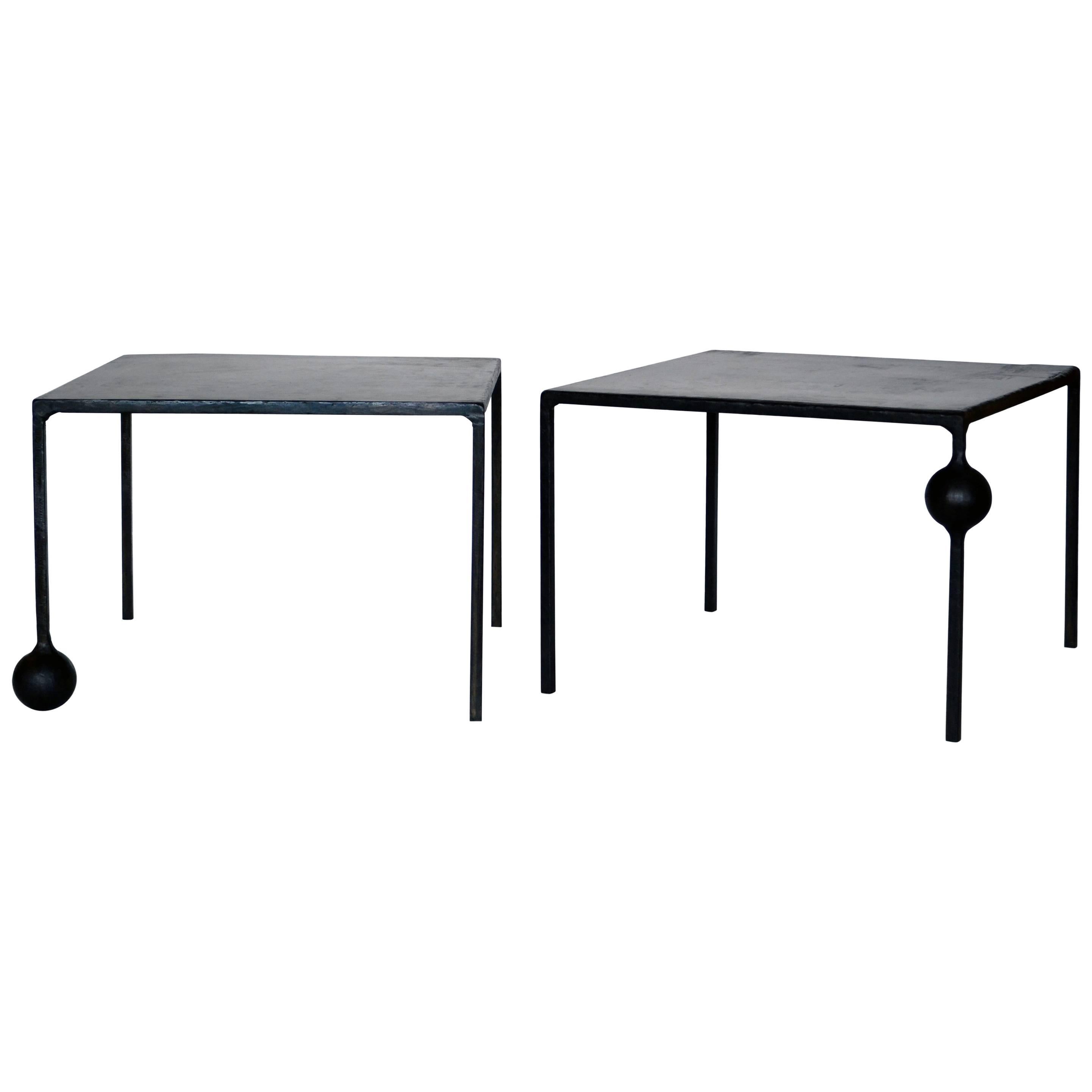 Instock Pareja Mesas Auxiliares Modernas Geométricas Talladas a Mano Acero Ennegrecido en venta