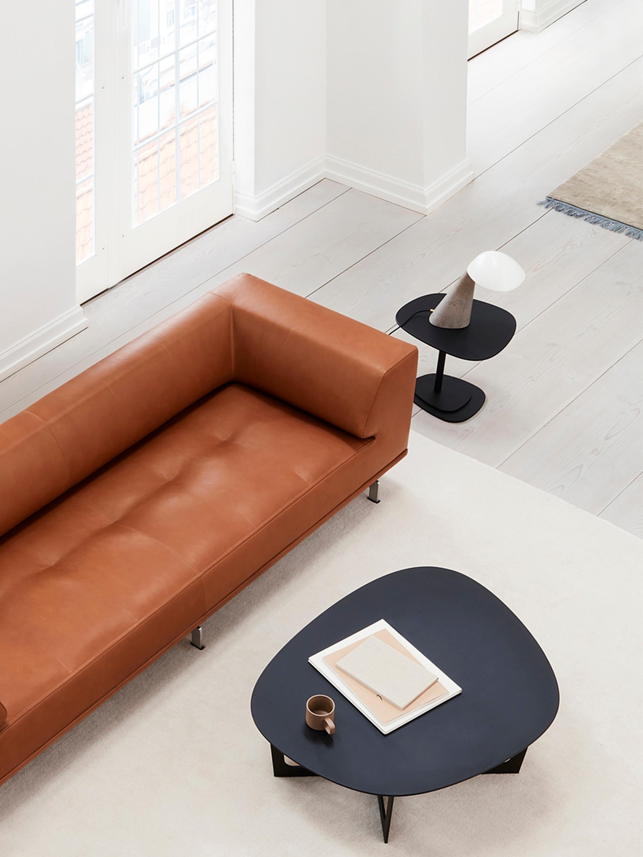 Table Insula Piccolo par Ernst & Jensen pour Fredericia Neuf - En vente à Dubai, AE