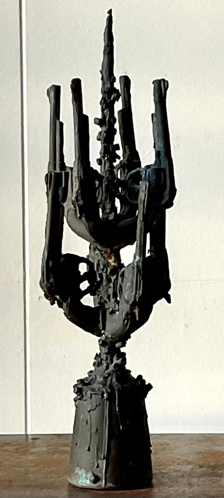 Abstrakte Vintage-Skulptur von Revolvers aus Gusseisen (amerikanisch) im Angebot