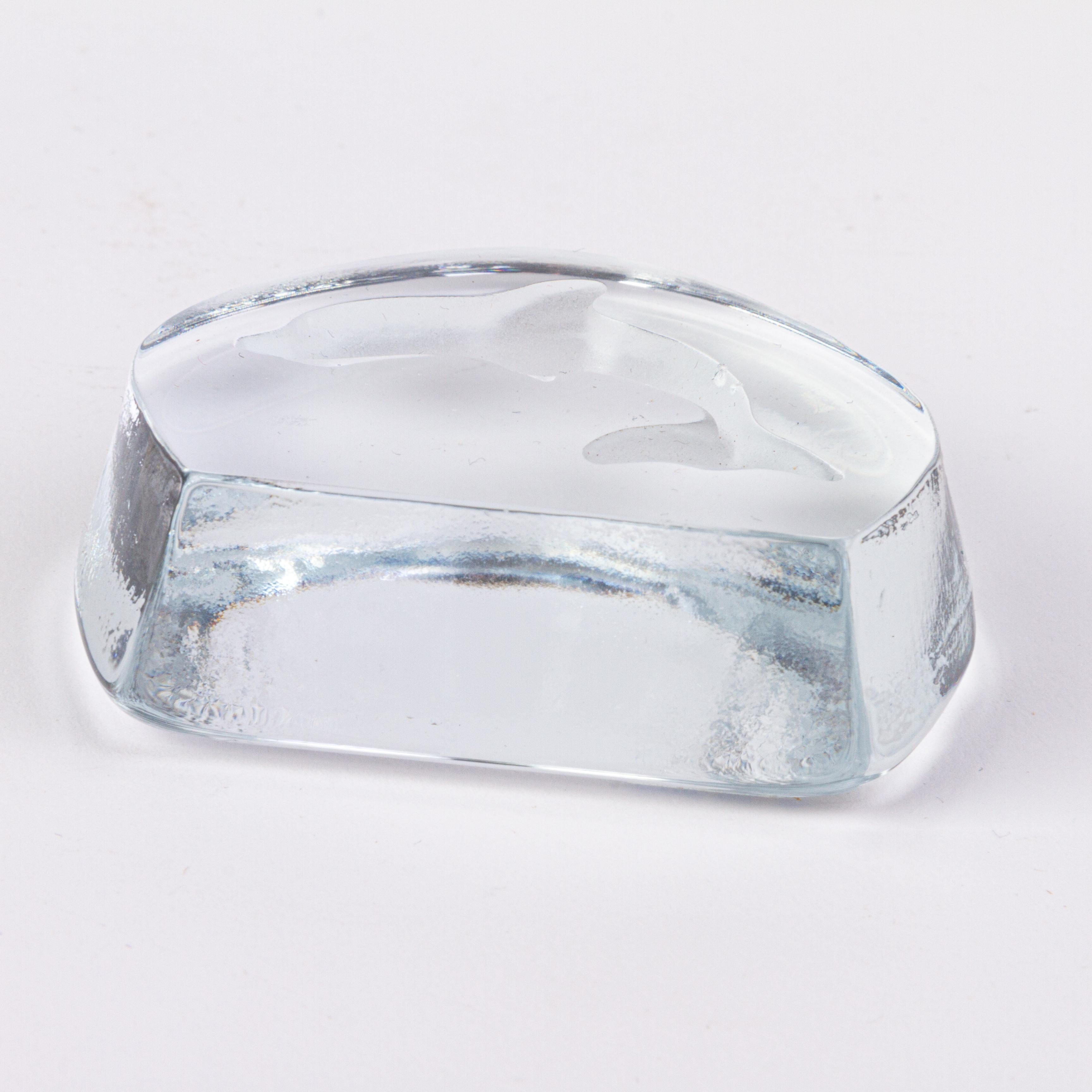 Intaglio Crystal Glass Sculpture Dolphin 1