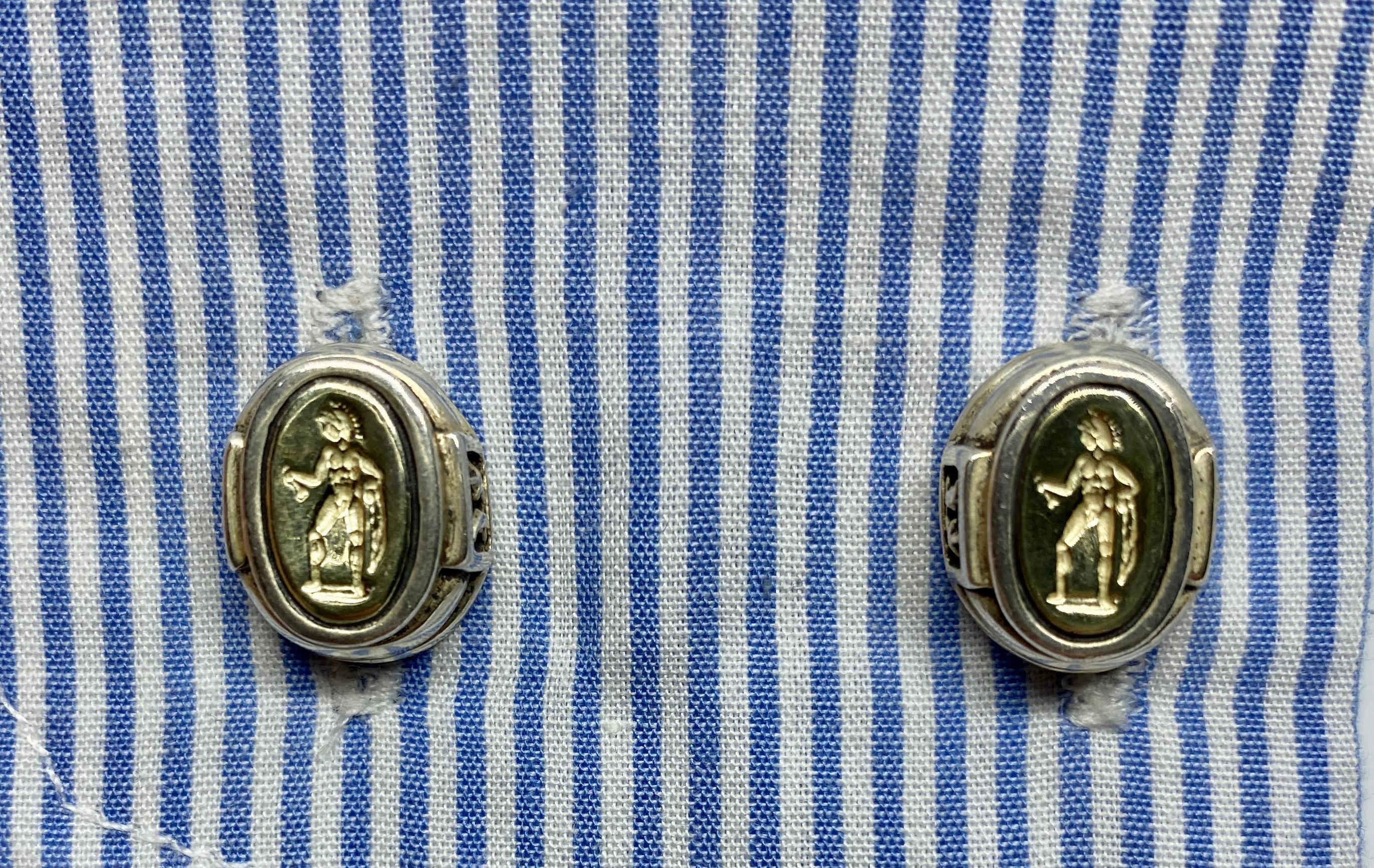 Intaglio Cufflinks in Silver and Gold by Barry Kieselstein-Cord In Good Condition For Sale In San Rafael, CA
