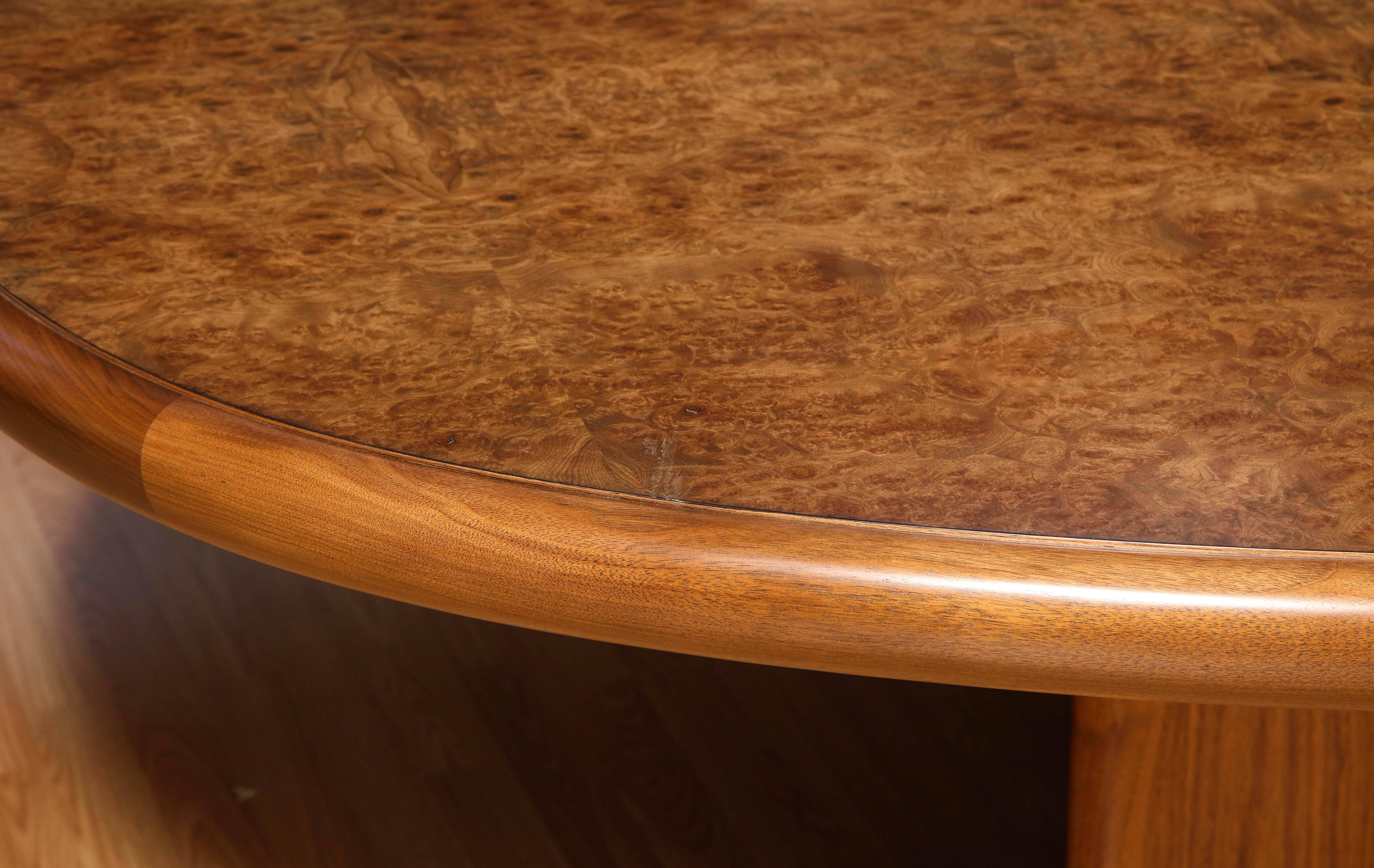 Intaglio Dining Table in Walnut Wood Offered by Vladimir Kagan Design Group 1