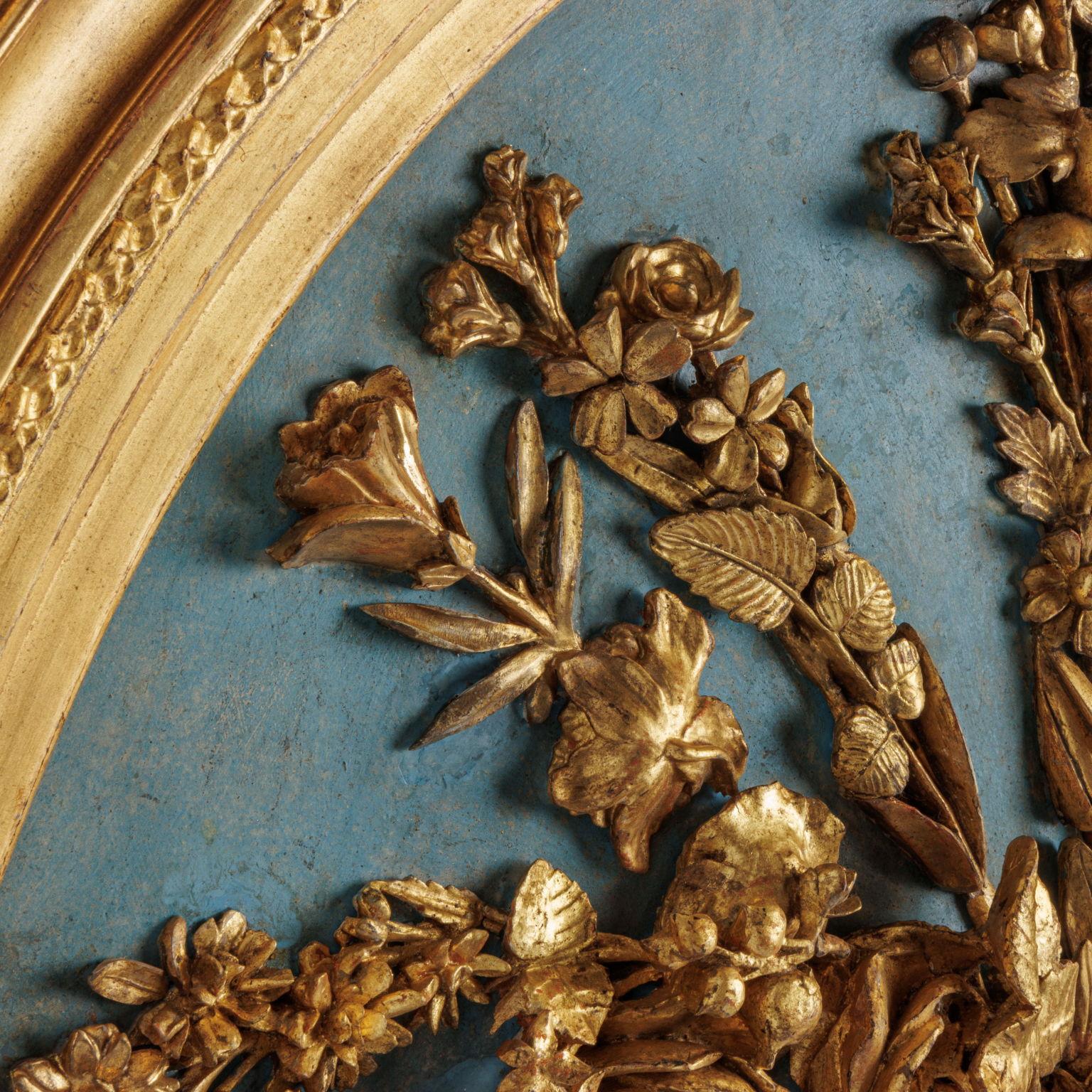 Italian Floral carving. Turin, late 18th century For Sale