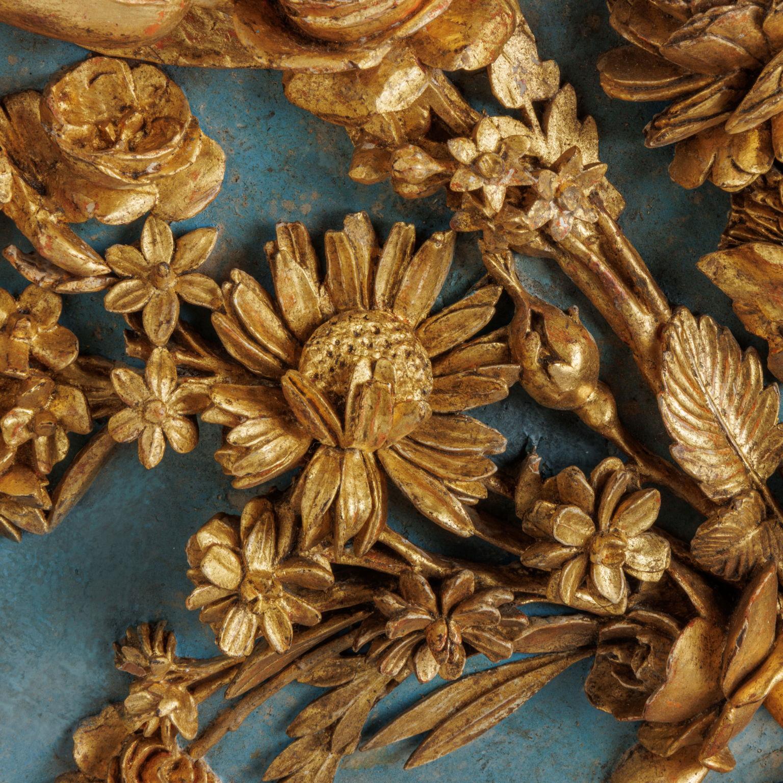 Wood Floral carving. Turin, late 18th century For Sale