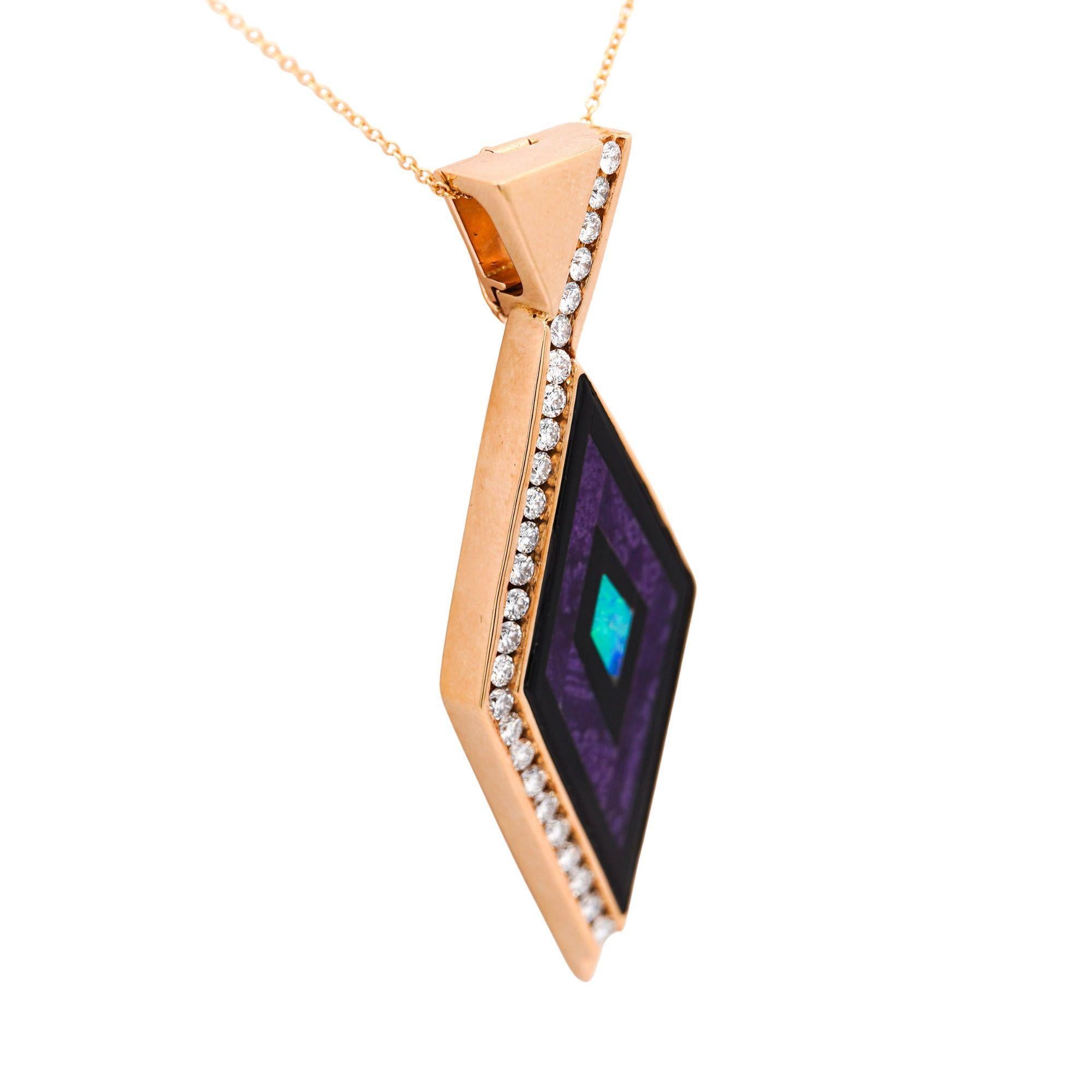 Taglio rotondo Collana con ciondolo in oro 14K con diamante e malachite opale e onice nera intarsiati in vendita