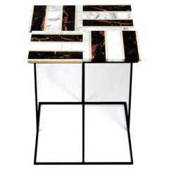 Intarsio -  Table d'appoint en marqueterie de marbre  Fabriqué à la main en Italie par DFdesign Lab