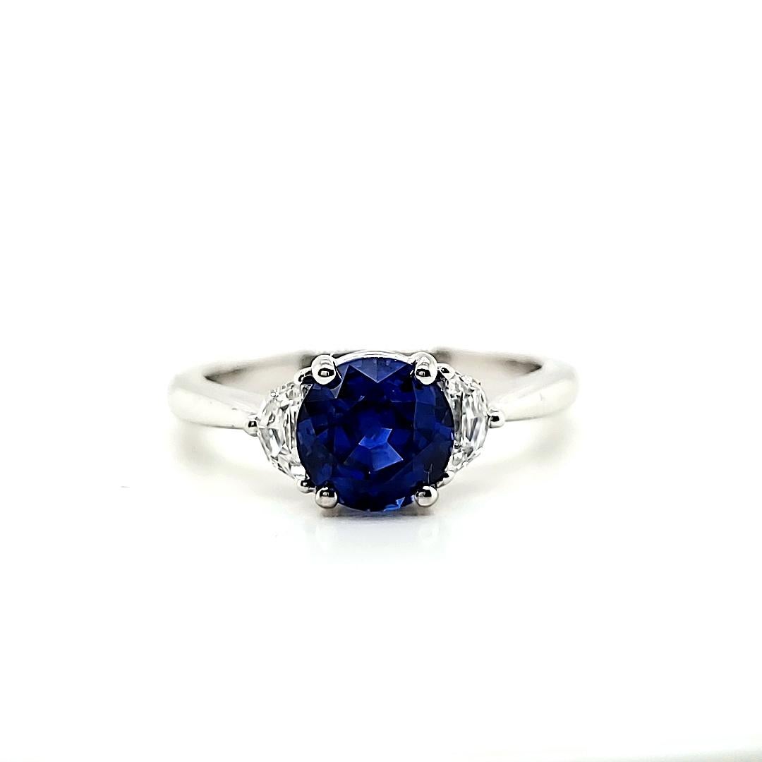 Intense Blue Round Sri Lankan Sapphire cts 1. 82 Engagement Ring  For Sale 1